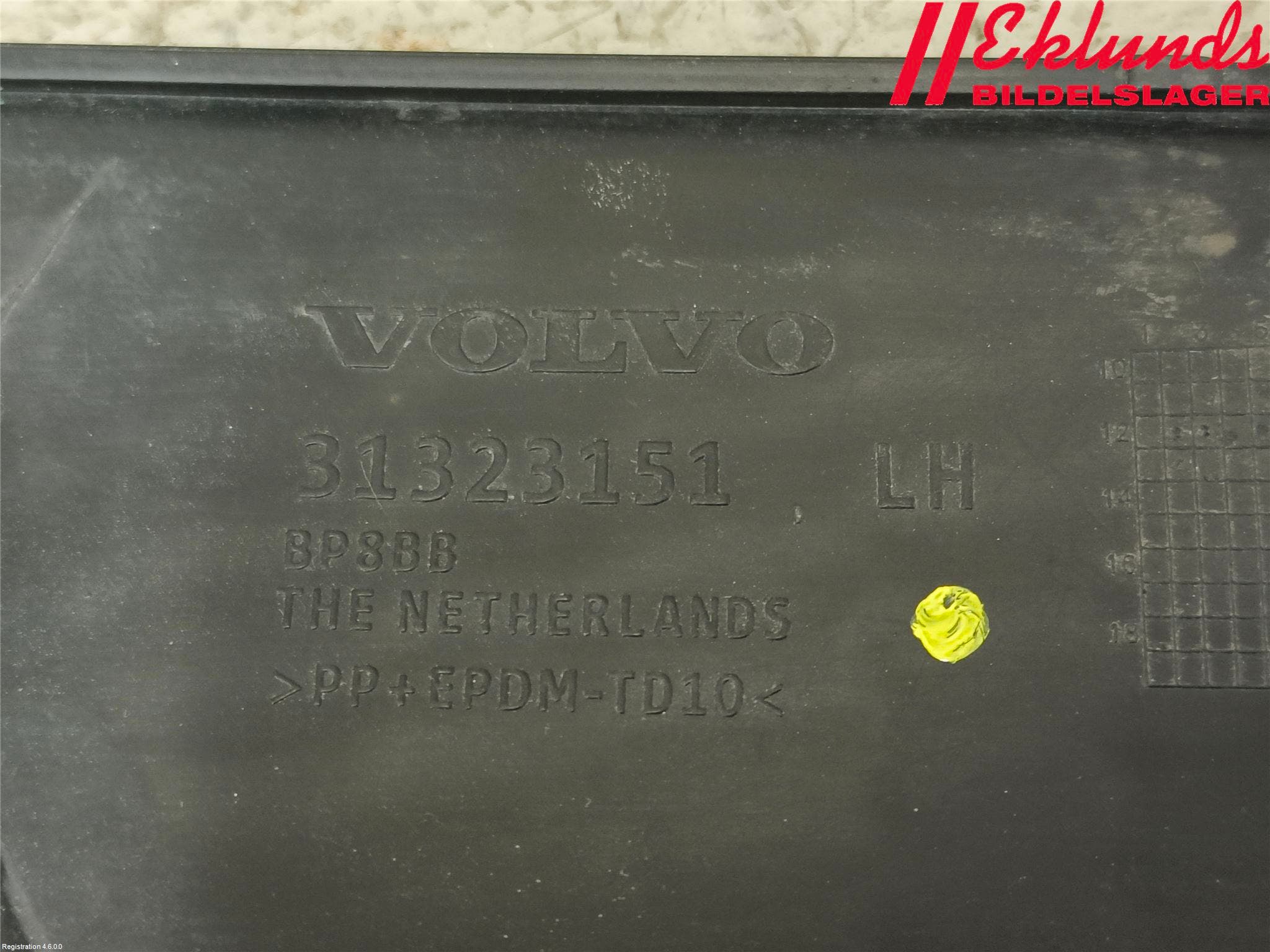 Volvo S60 11-13 Stötfångarlist Bak