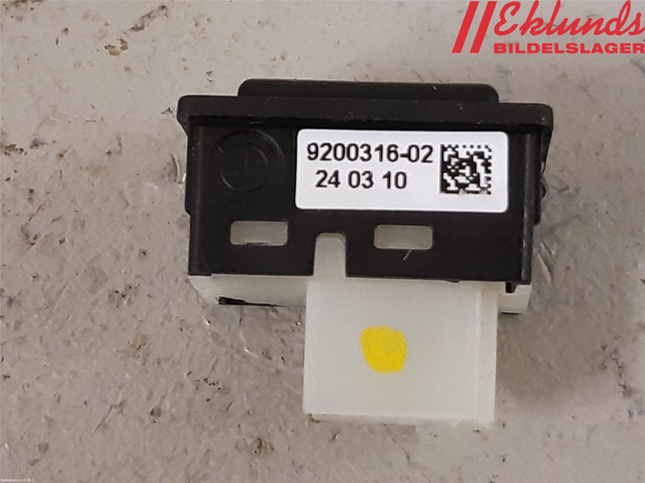 BMW 5 F10/F11/F18 09-17 Strömställare Baklucka