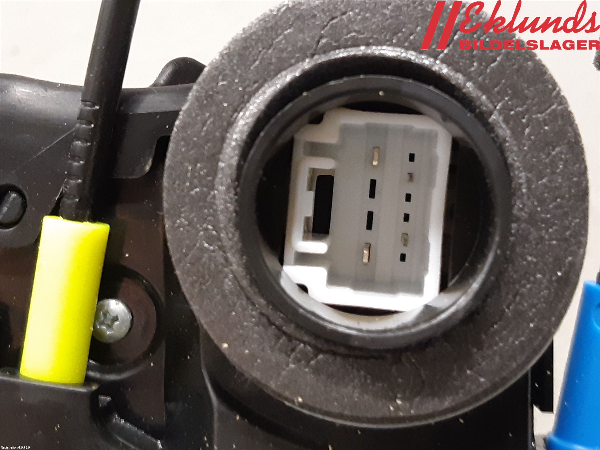 Toyota COROLLA 19- Låskista-Dörrlås