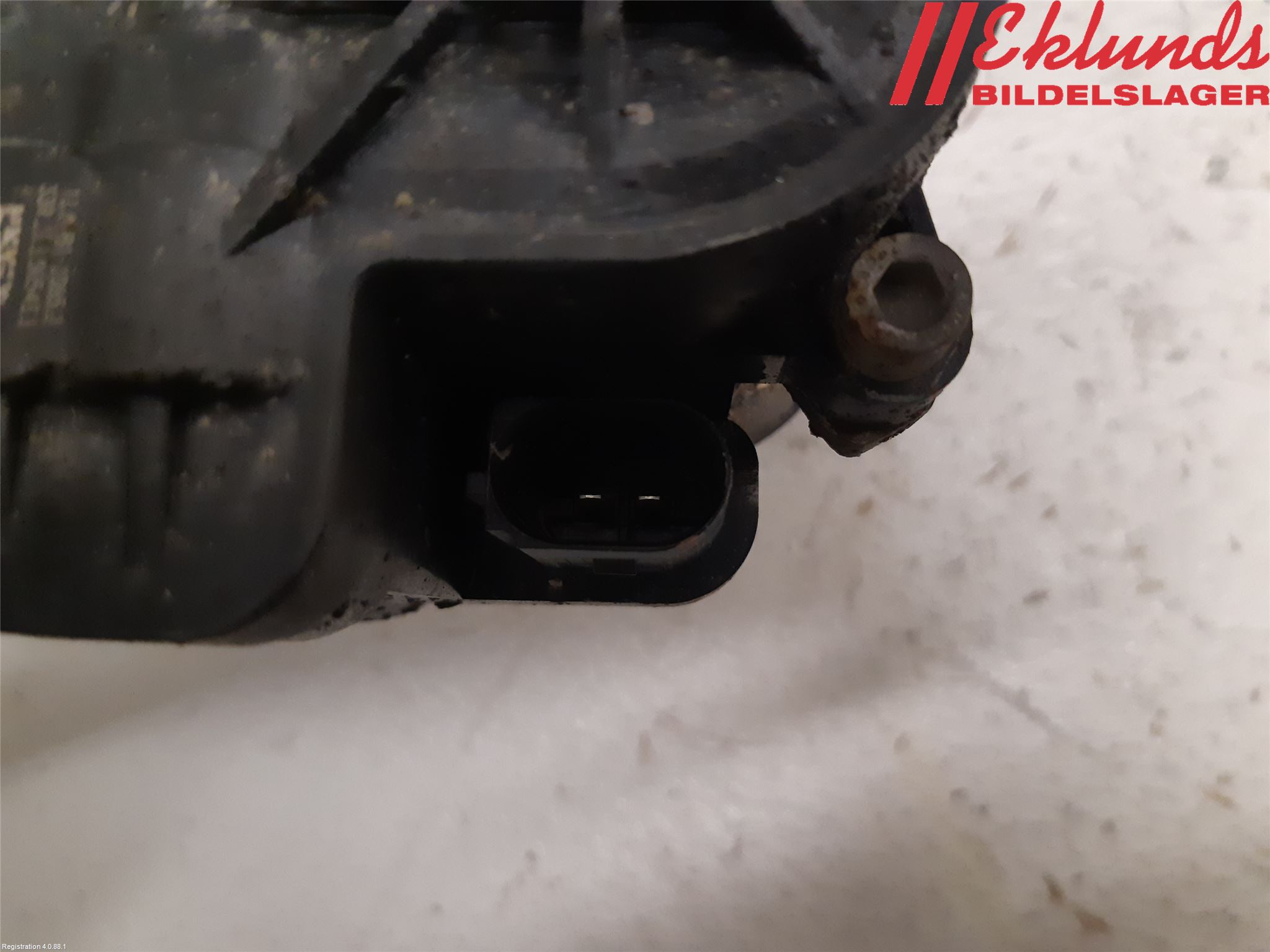 Volkswagen VW PASSAT 15-19 Bromsok Bak Vänster