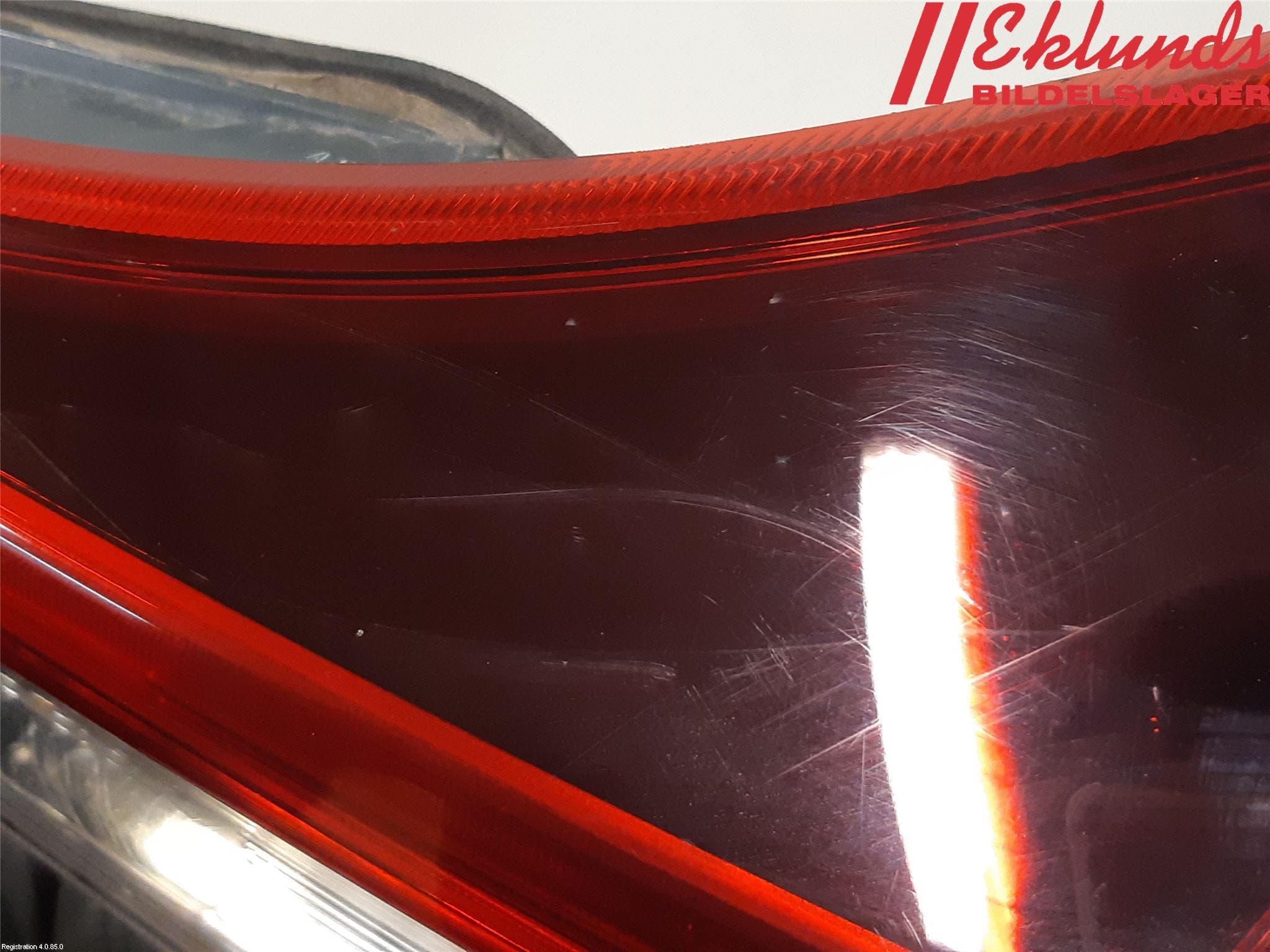 Toyota AURIS 13-19 Bakljus Lucka Hö