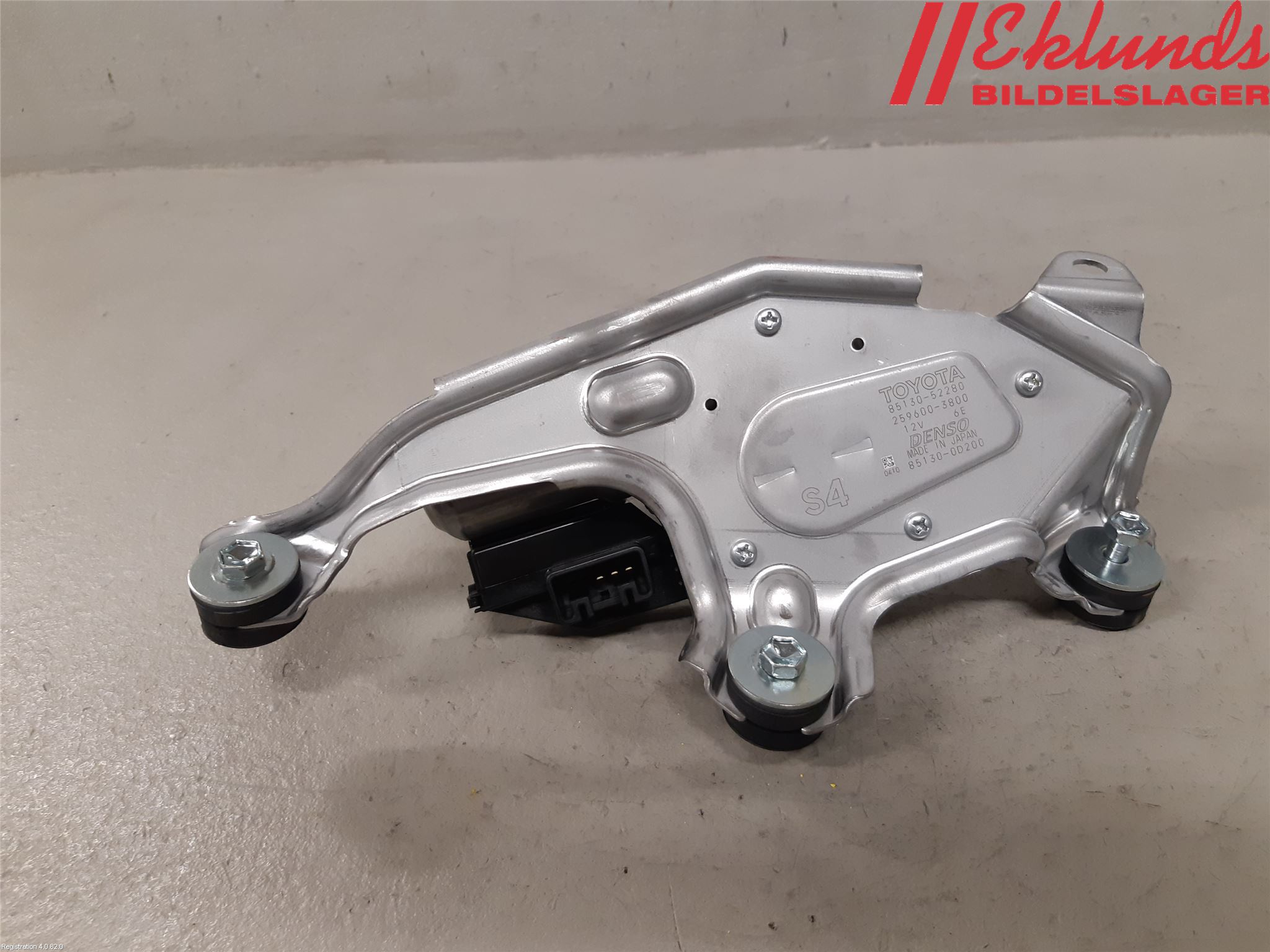 Toyota YARIS CROSS XP21 21- Torkarmotor Baklucka
