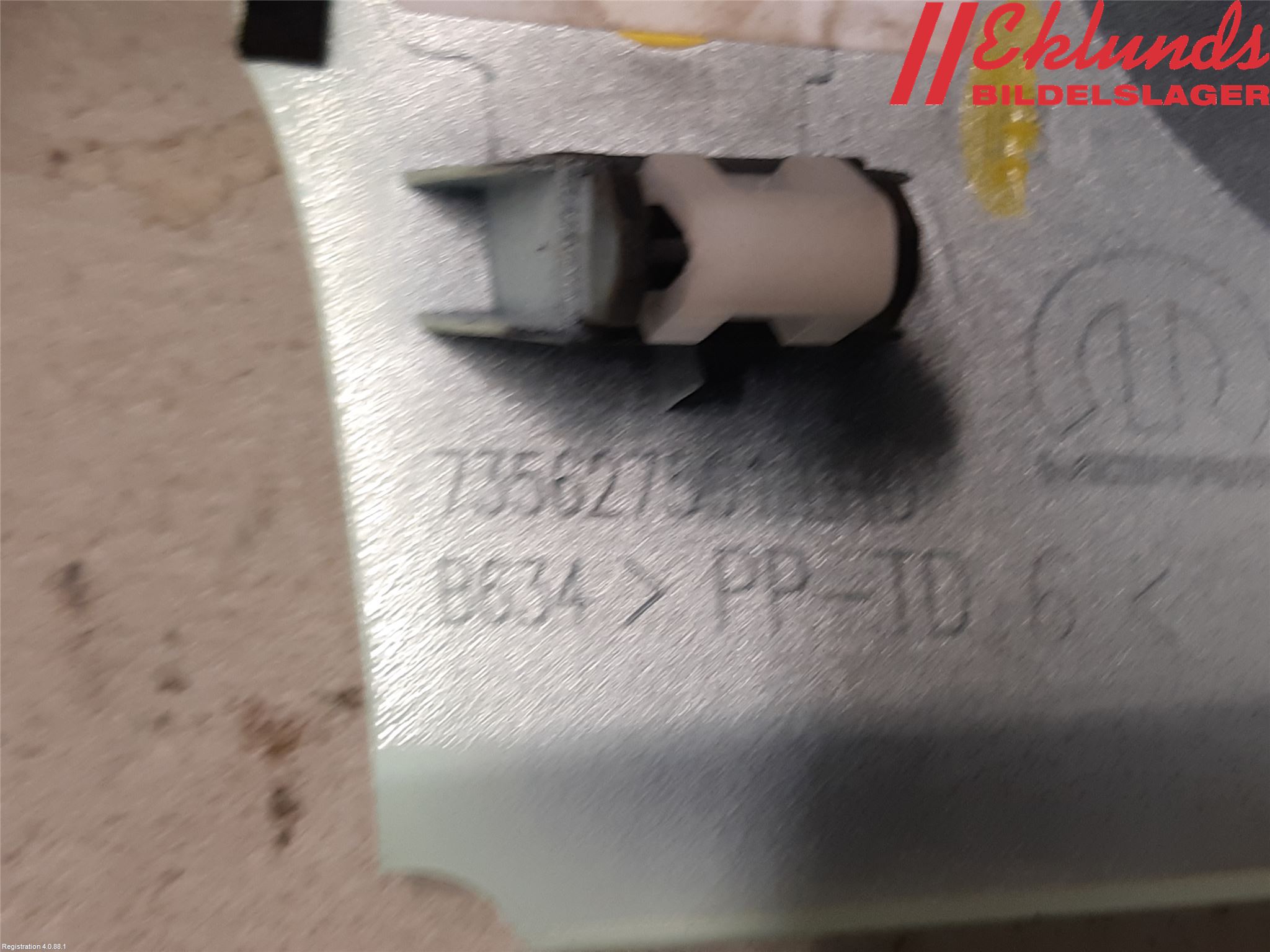 Fiat 500e 20- Defrosterkanal-Munstycke