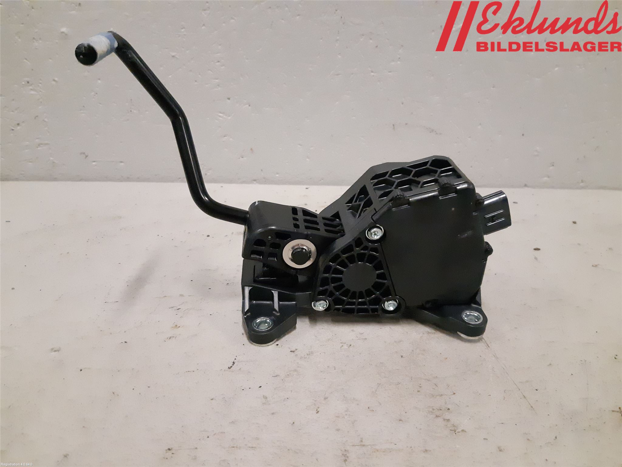 Lexus UX/300e 19- Gasreglage