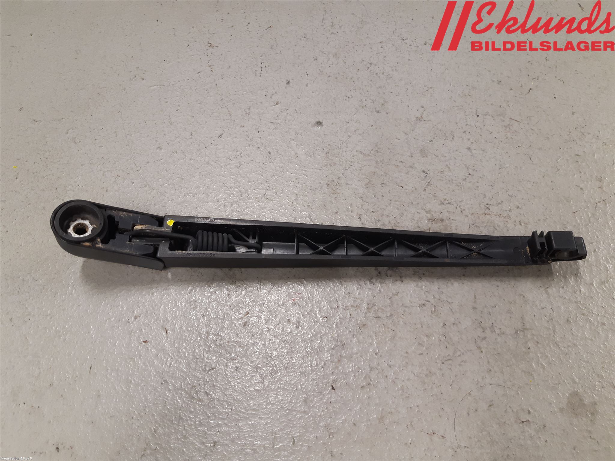 Mazda 3 III 14-19 Torkararm-Bakruta