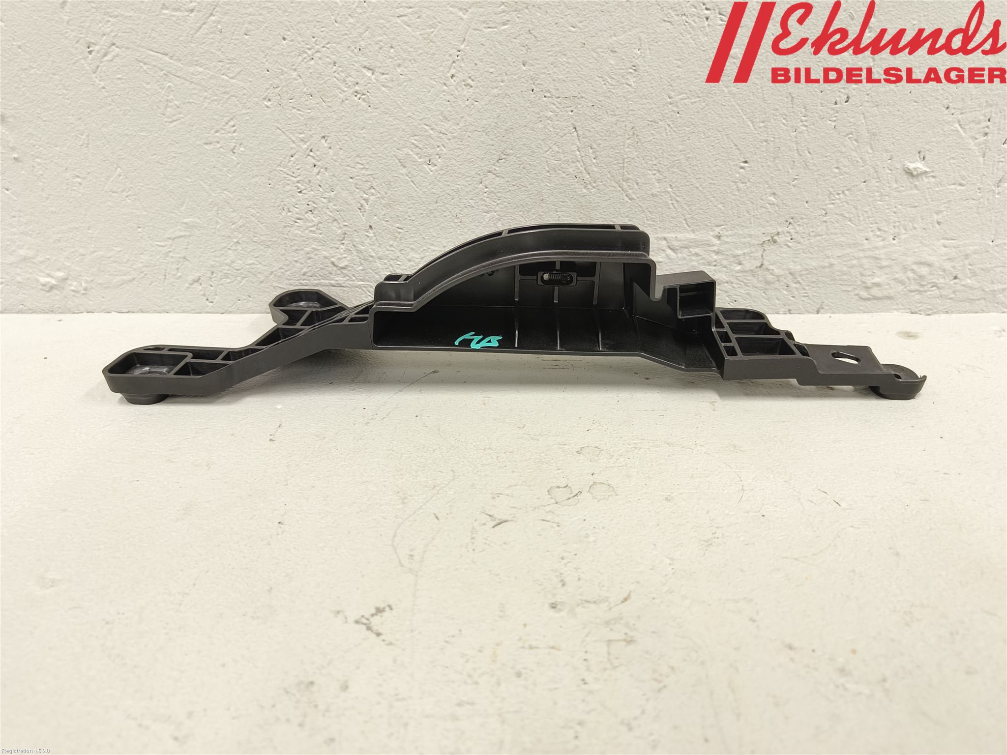 Peugeot 2008/E-2008 20- Dörrhandtag Inre Hö