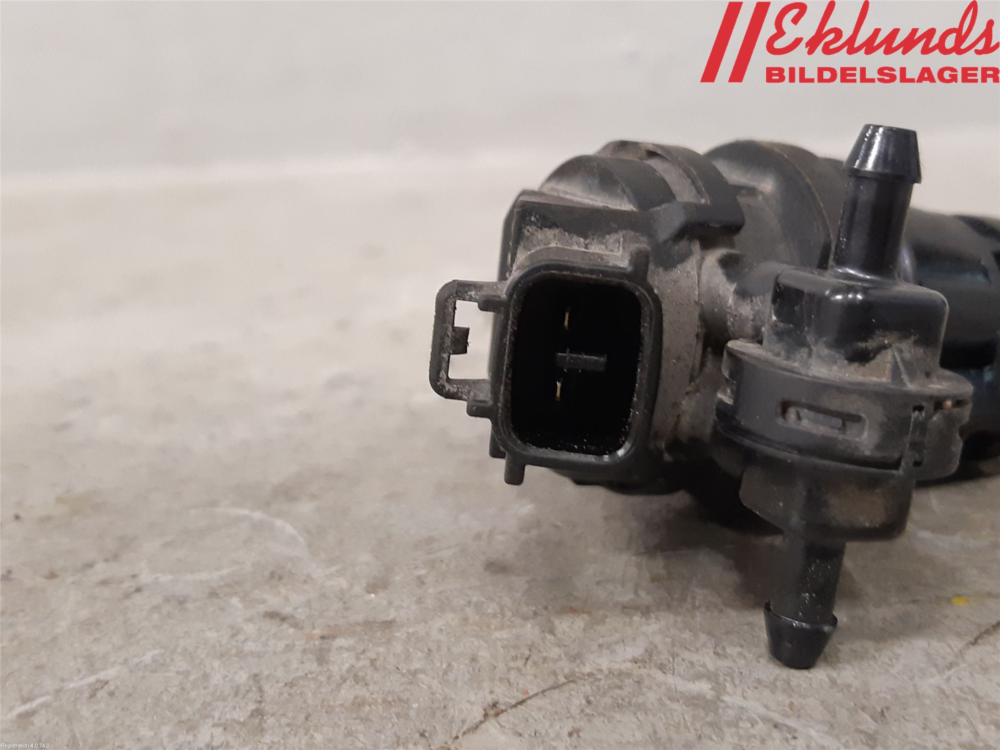 Toyota RAV4 13-18 Spolarpump Vindruta