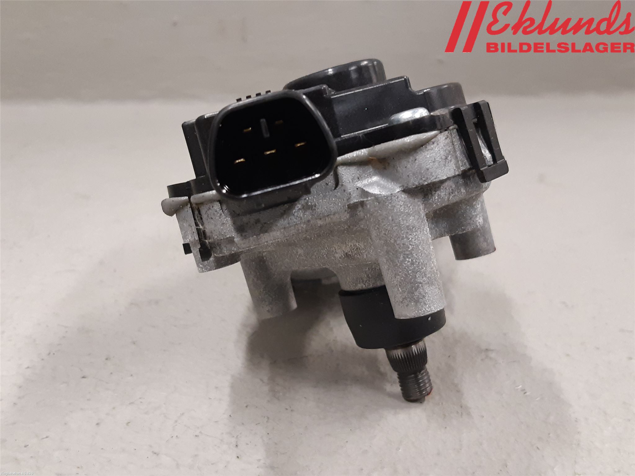 Toyota COROLLA 19- Torkarmotor Vindruta