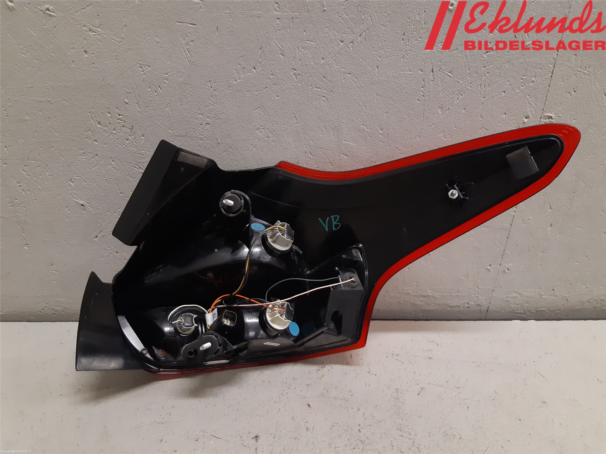 Ford FOCUS 15-18 Bakljus Vänster