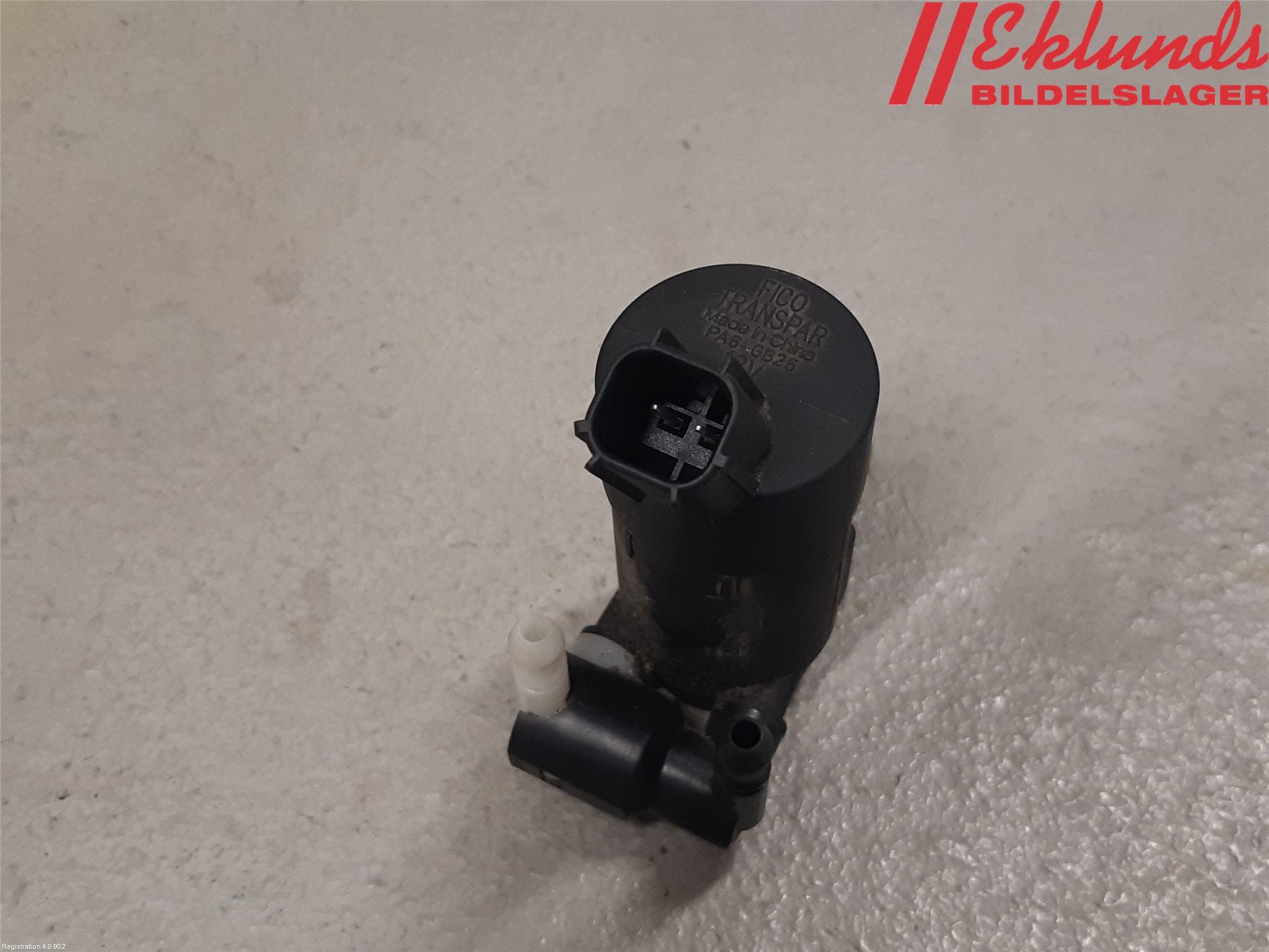 Volvo XC70 08-13 Spolarpump Vindruta