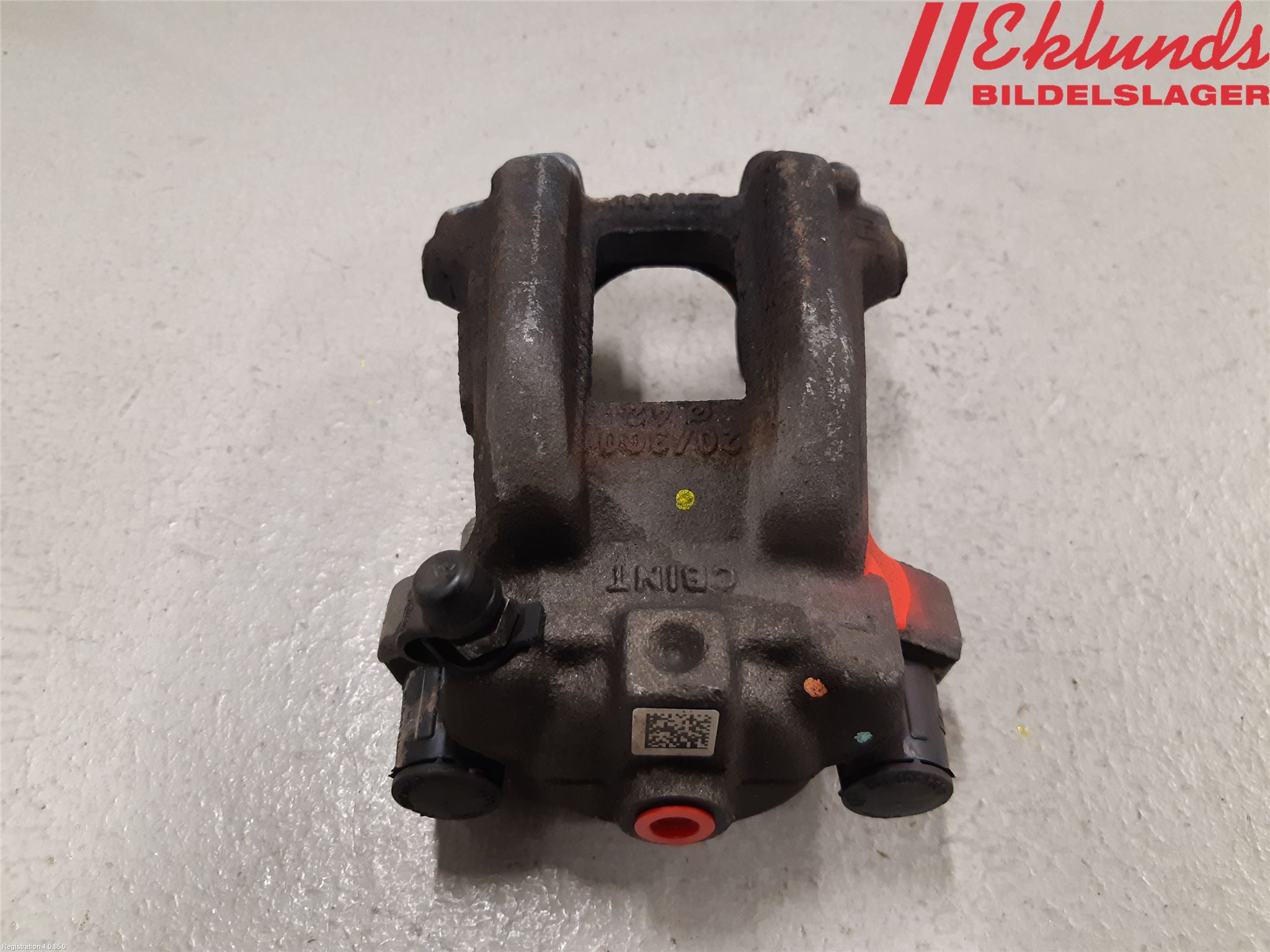 BMW 1 F20/F21 11-19 Bromsok Bak Vänster