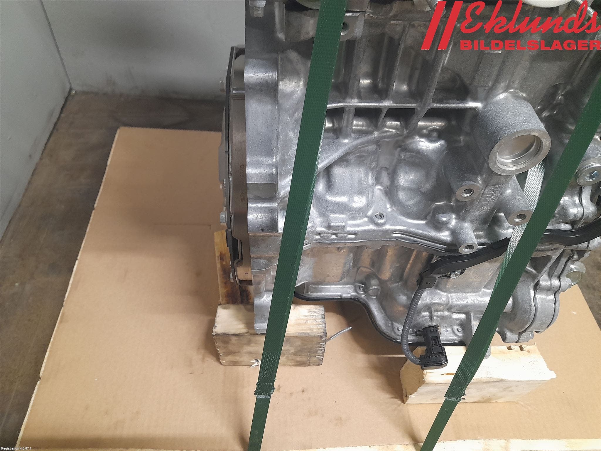 Toyota YARIS CROSS XP21 21- Motor Bensin