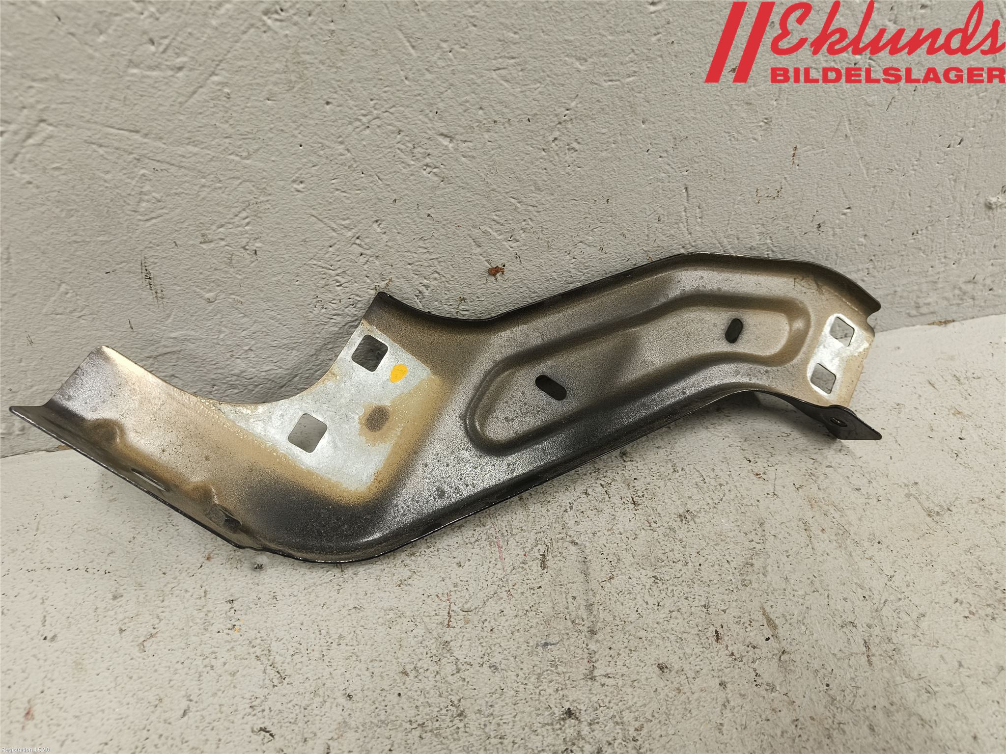 Peugeot PARTNER 16-18 Frontplåt