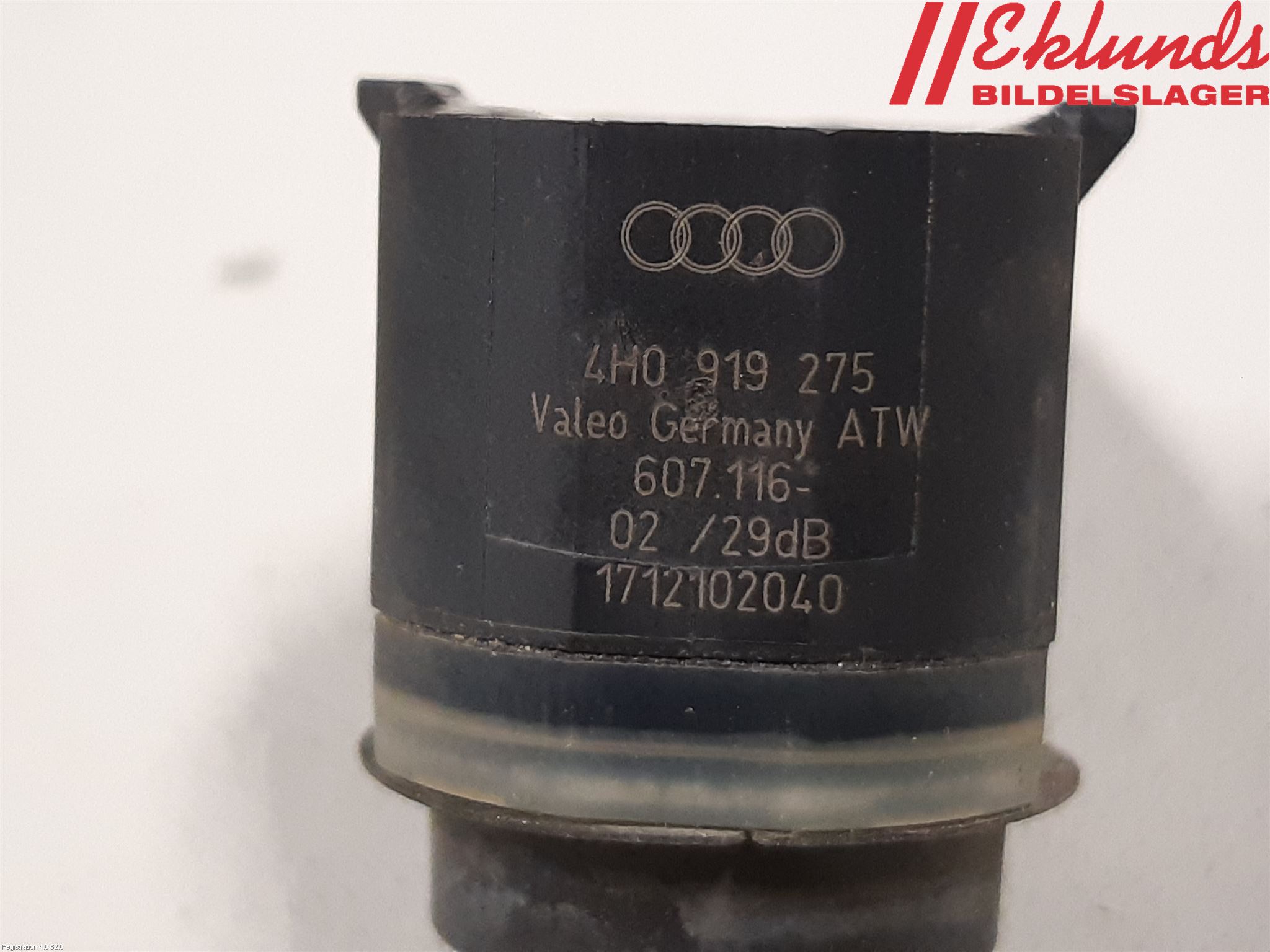 Skoda SUPERB 09-15 Parkeringshjälp Frontsensor