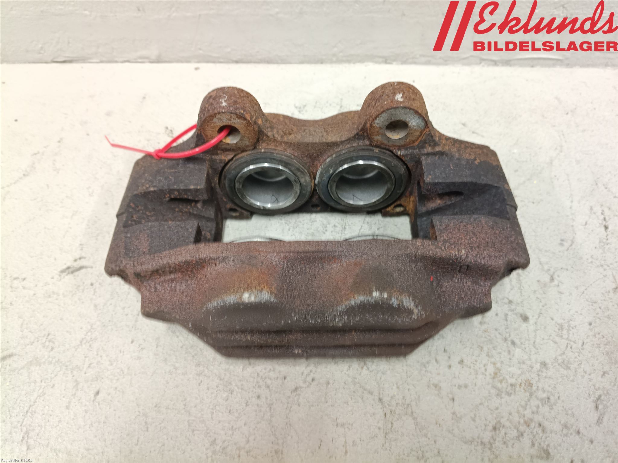 Volkswagen VW TARO       90-96 Bromsok Fram Vänster