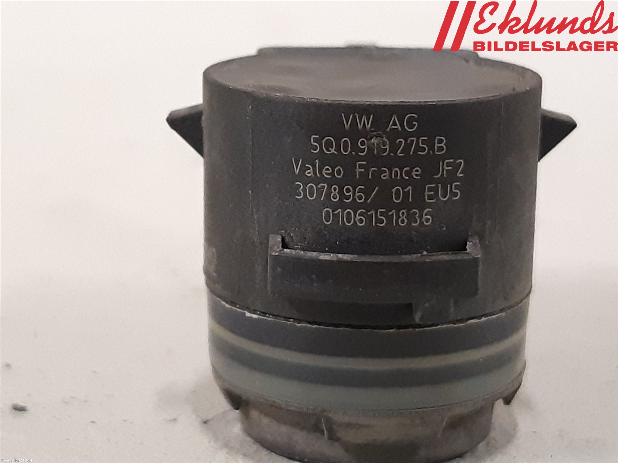Volkswagen VW PASSAT 15-19 Parkeringshjälp Frontsensor