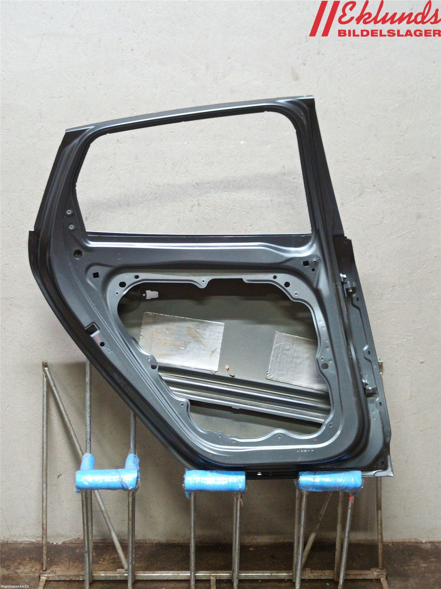 Volvo V40 12-19 Dörr Bak Vänster