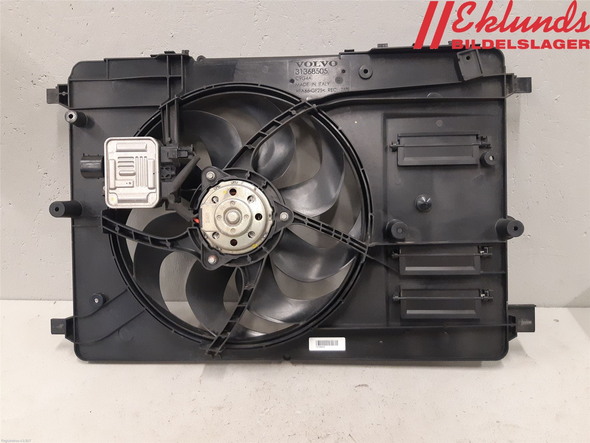 Volvo V40 CROSS COUNTRY 13-19 Kylfläkt El