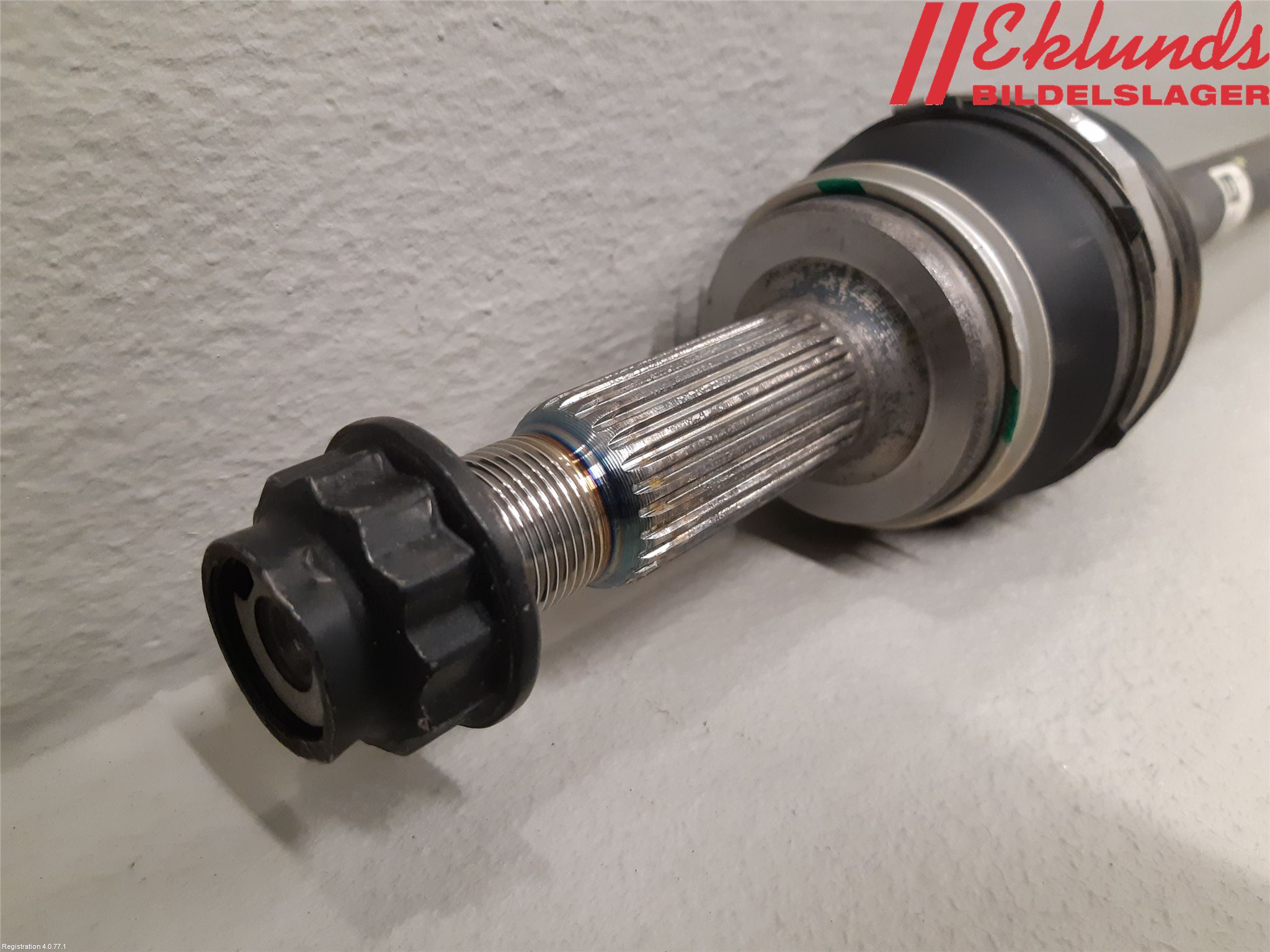 Toyota RAV4 19- Drivaxel Bak Höger