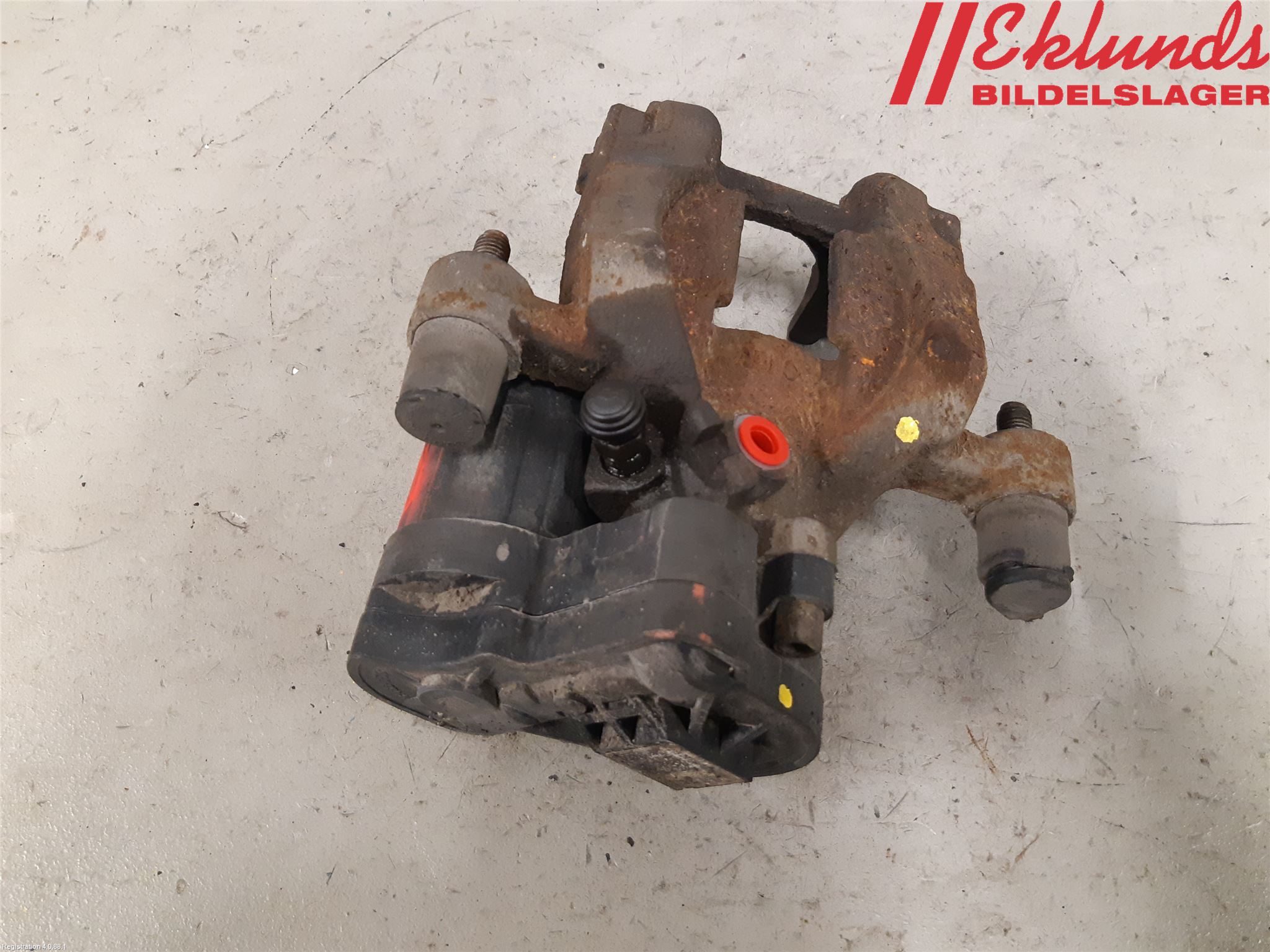 Volkswagen VW PASSAT 15-19 Bromsok Bak Vänster