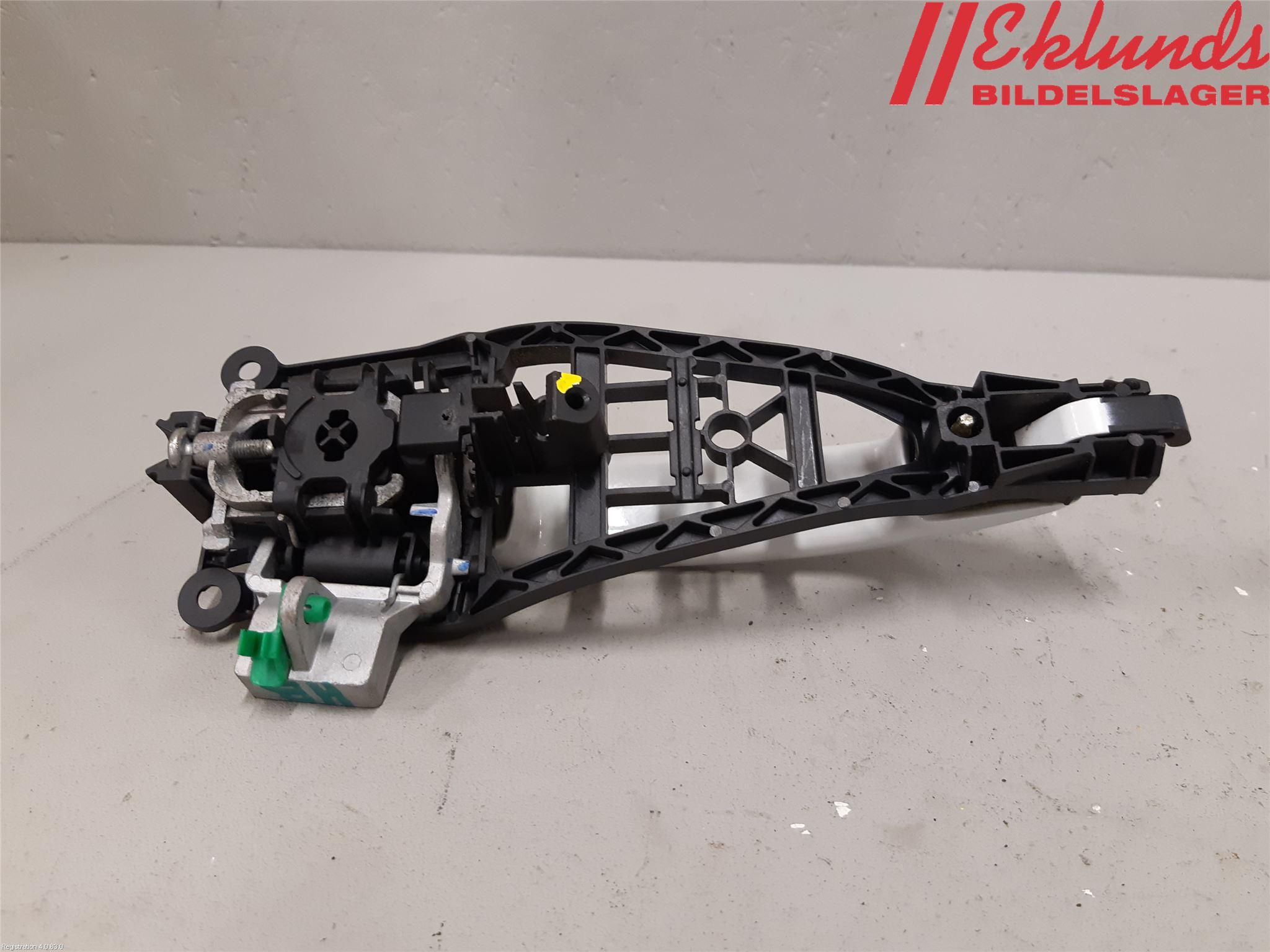 Opel CORSA D 07-14 Dörrhandtag Yttre Hö