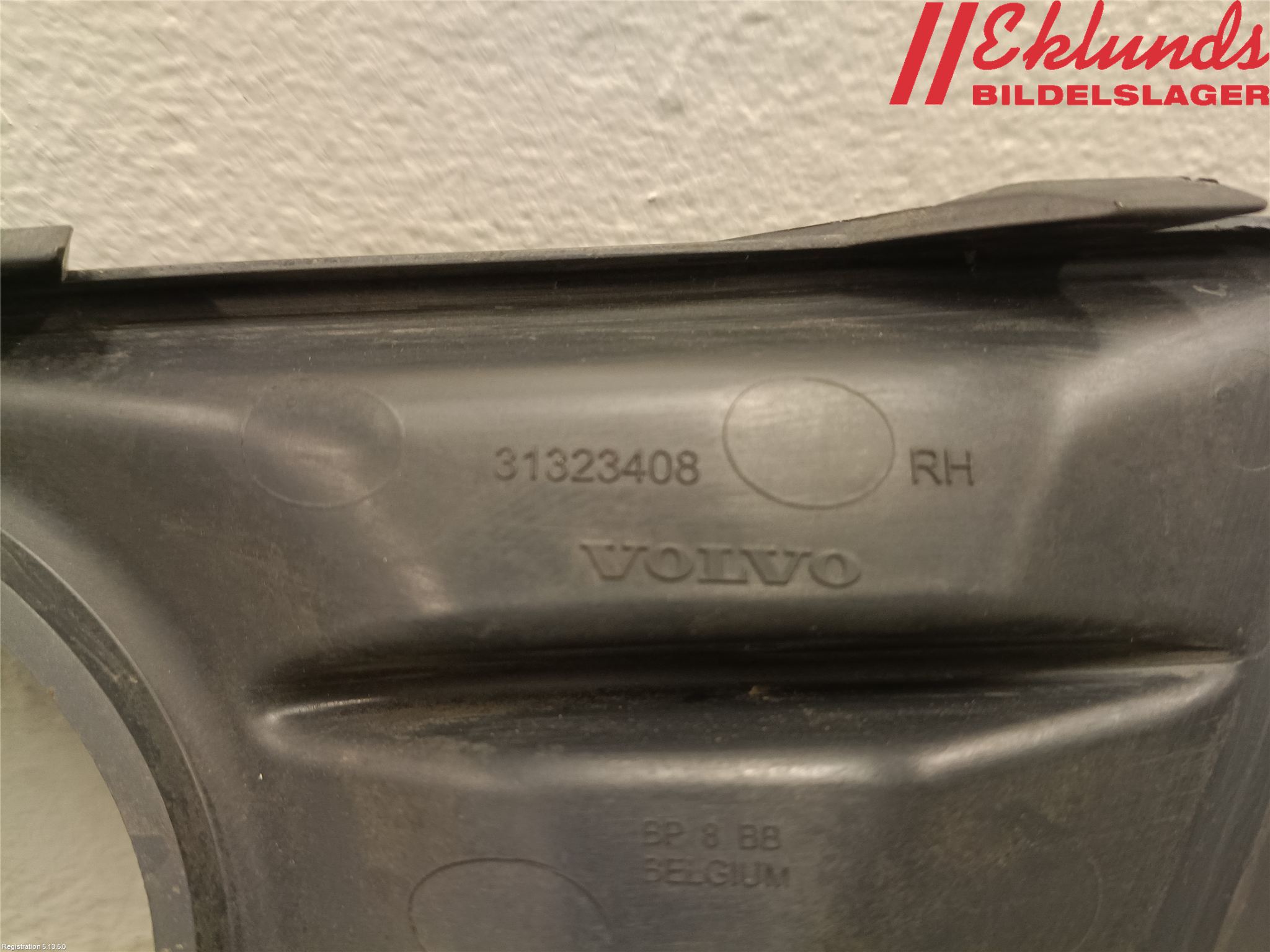 Volvo V50 08-12 Dimljussarg Fram