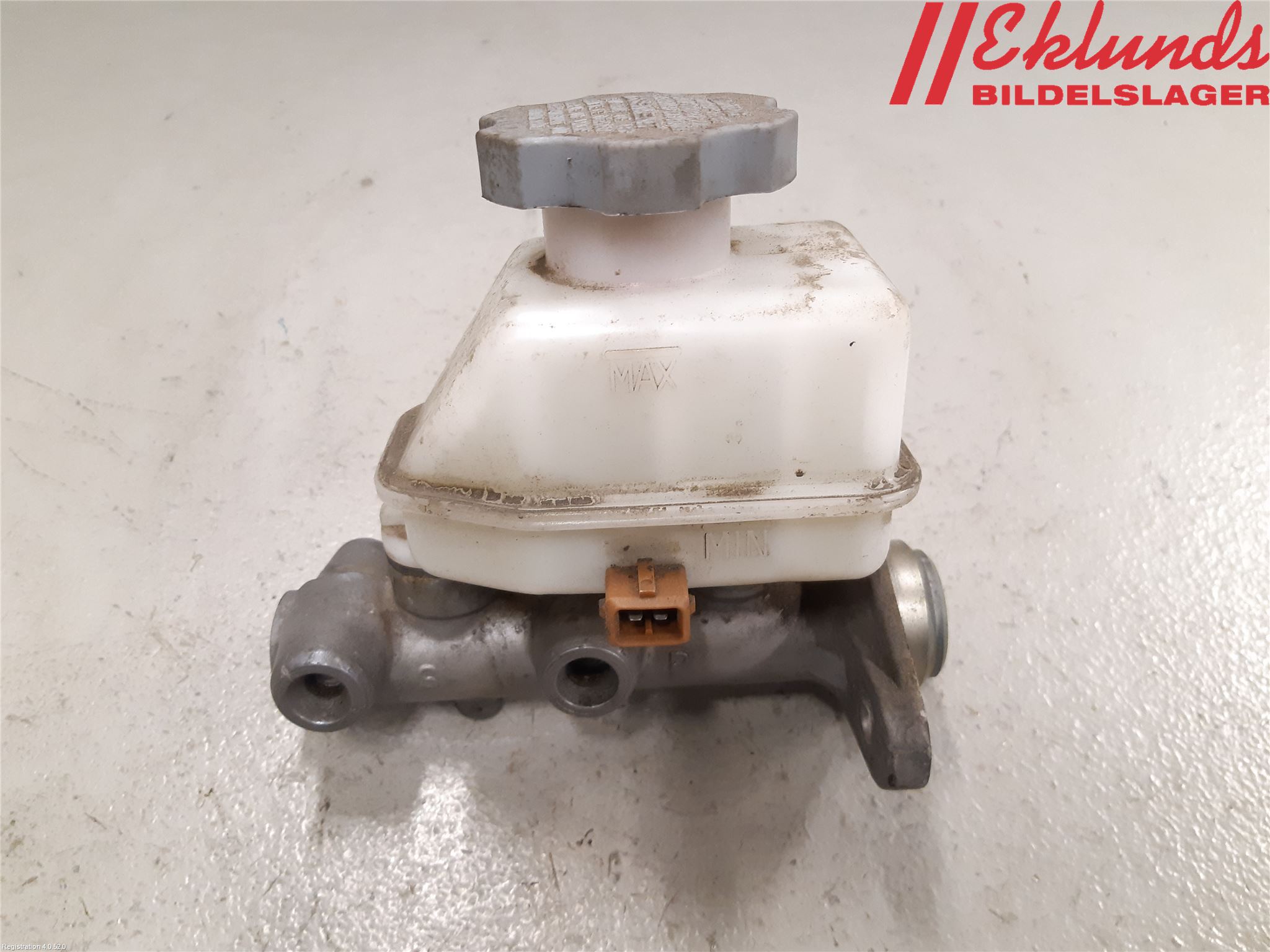 Hyundai ACCENT   03-06 Broms Huvudcylinder