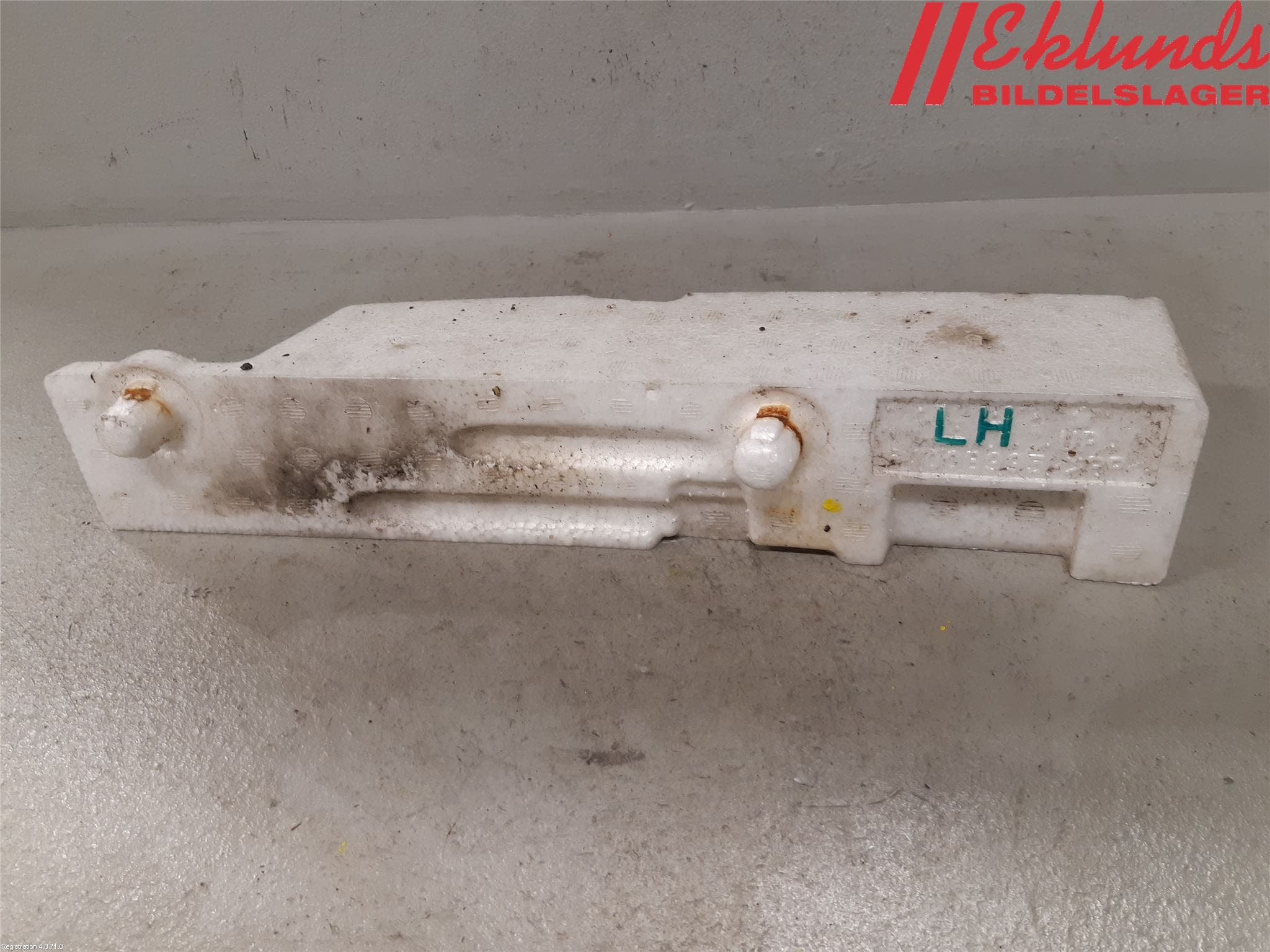 Mitsubishi LANCER 07-14 Stötfångar Deformelement Fram