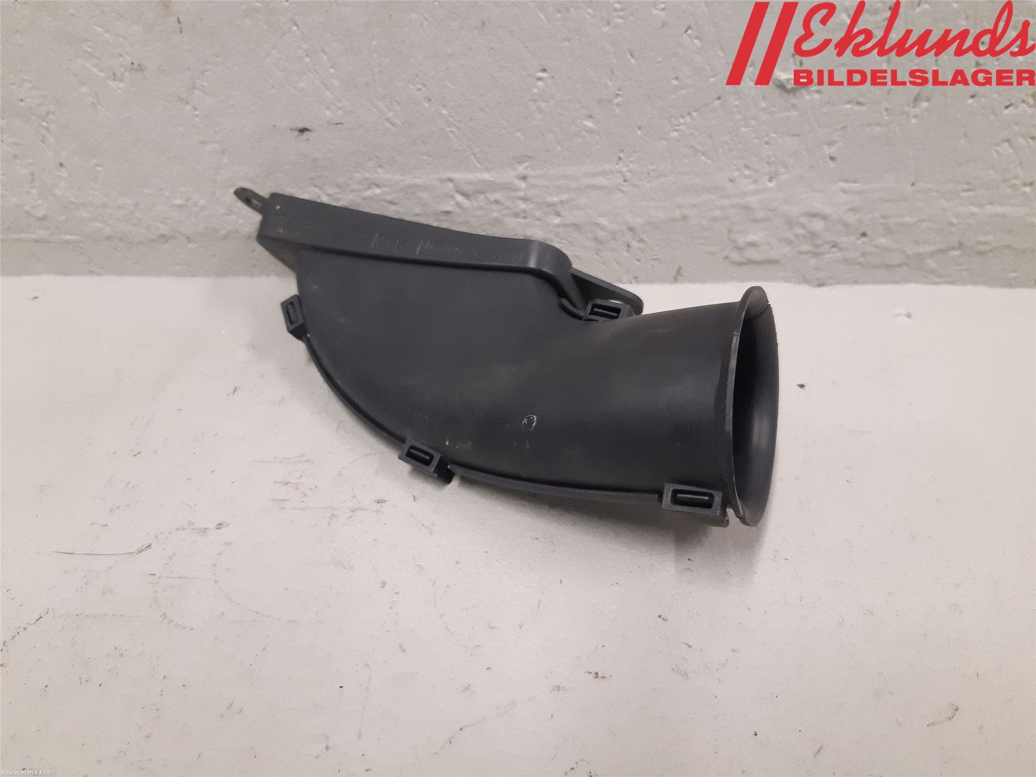 Ford FOCUS 11-14 Förg-Bälg-Rör Mot Luftr