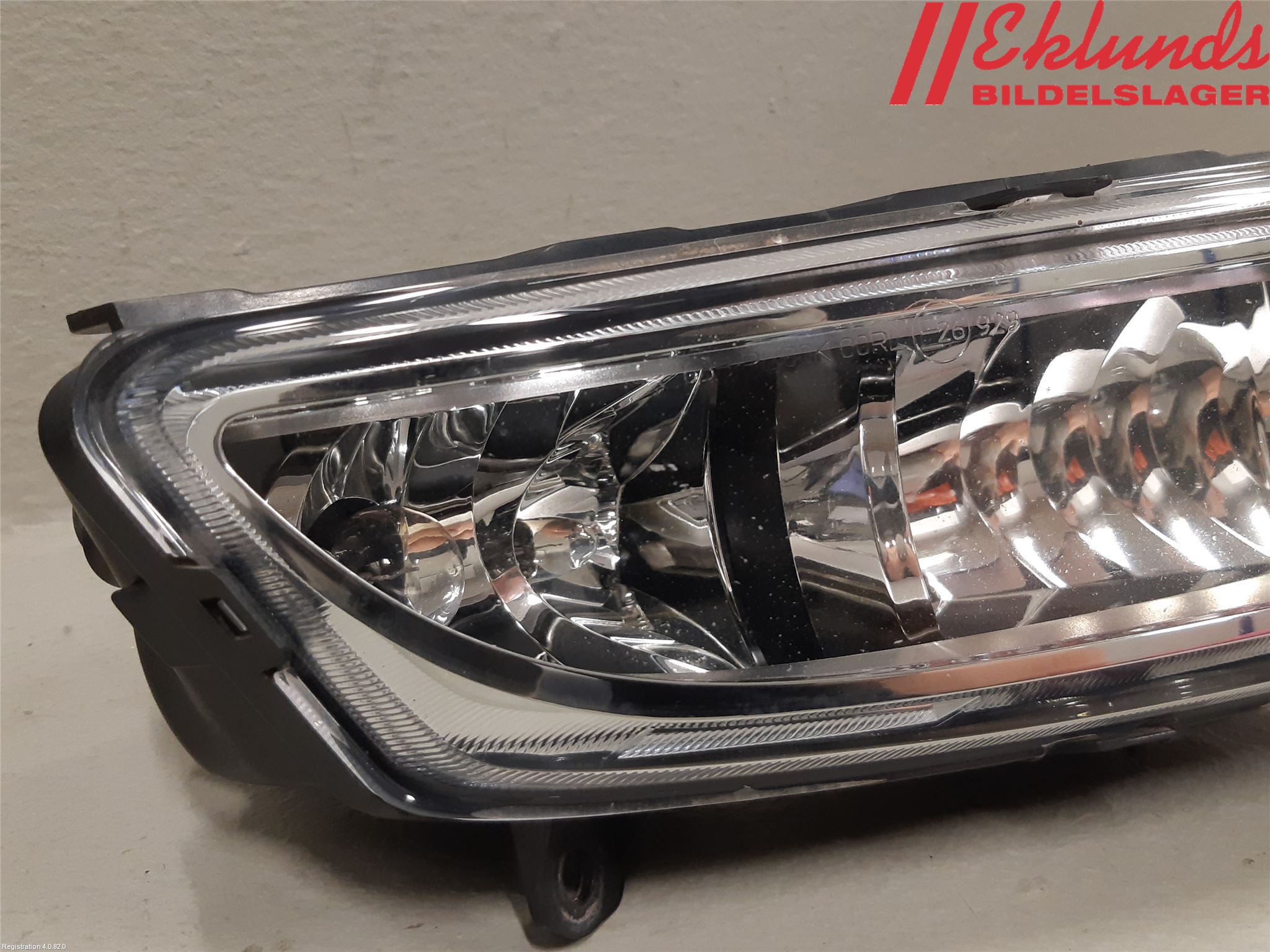 Volkswagen VW POLO 10-17 Dimljus-Varselljus Fram