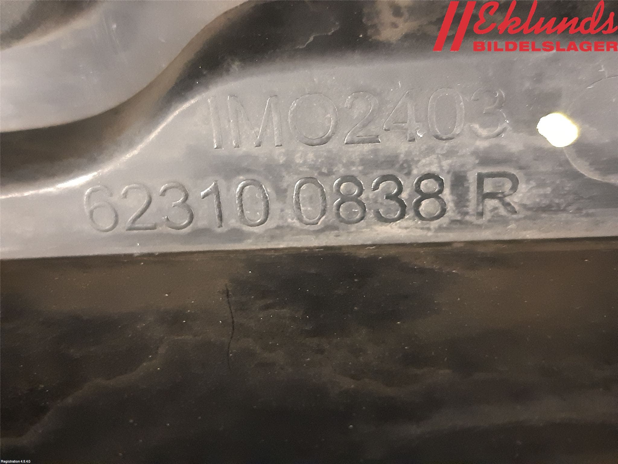 Dacia DUSTER 10-17 Grill Komp
