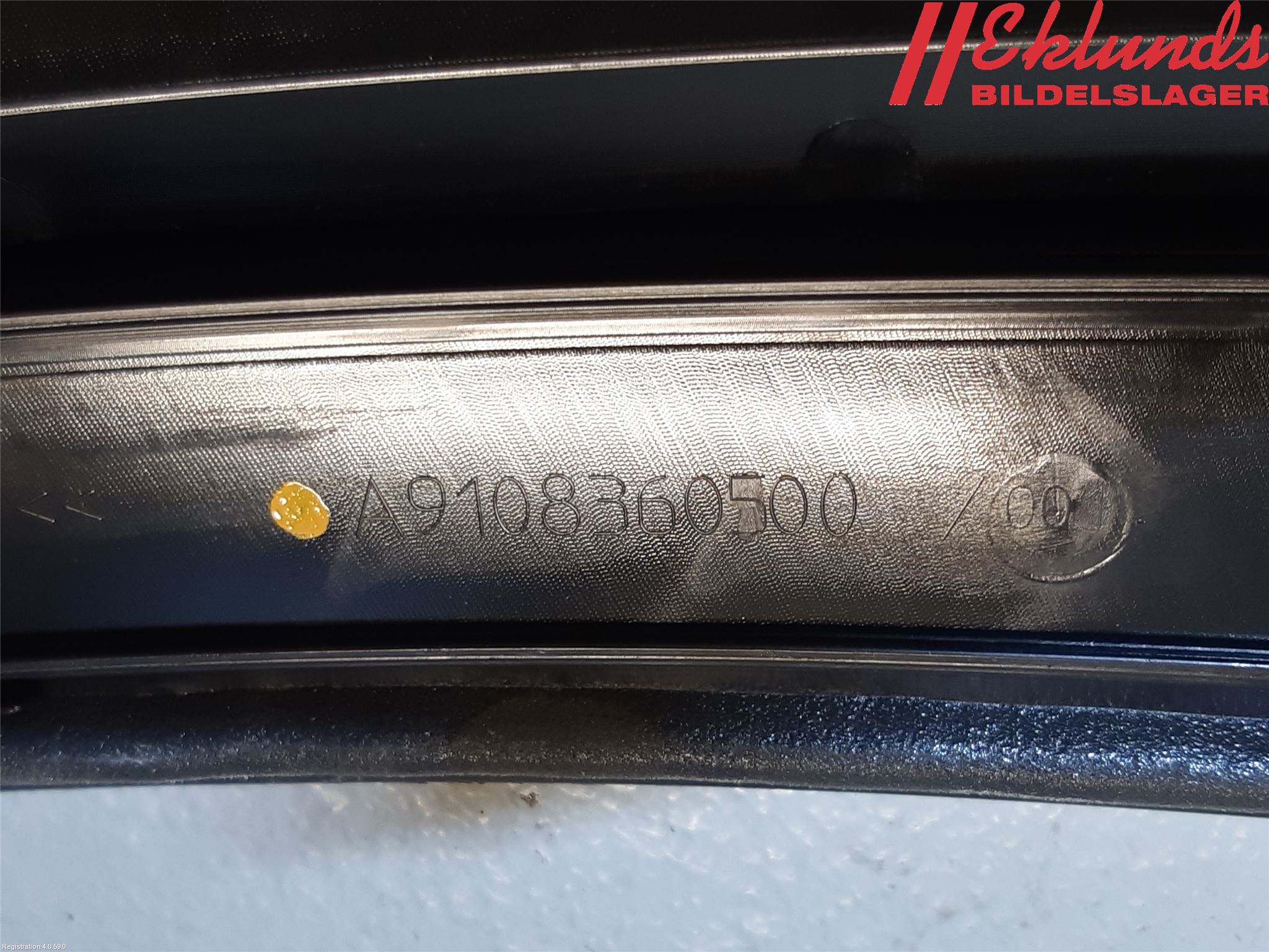 Mercedes-Benz MB SPRINTER (W907/W910) 19- Huv Luftintag