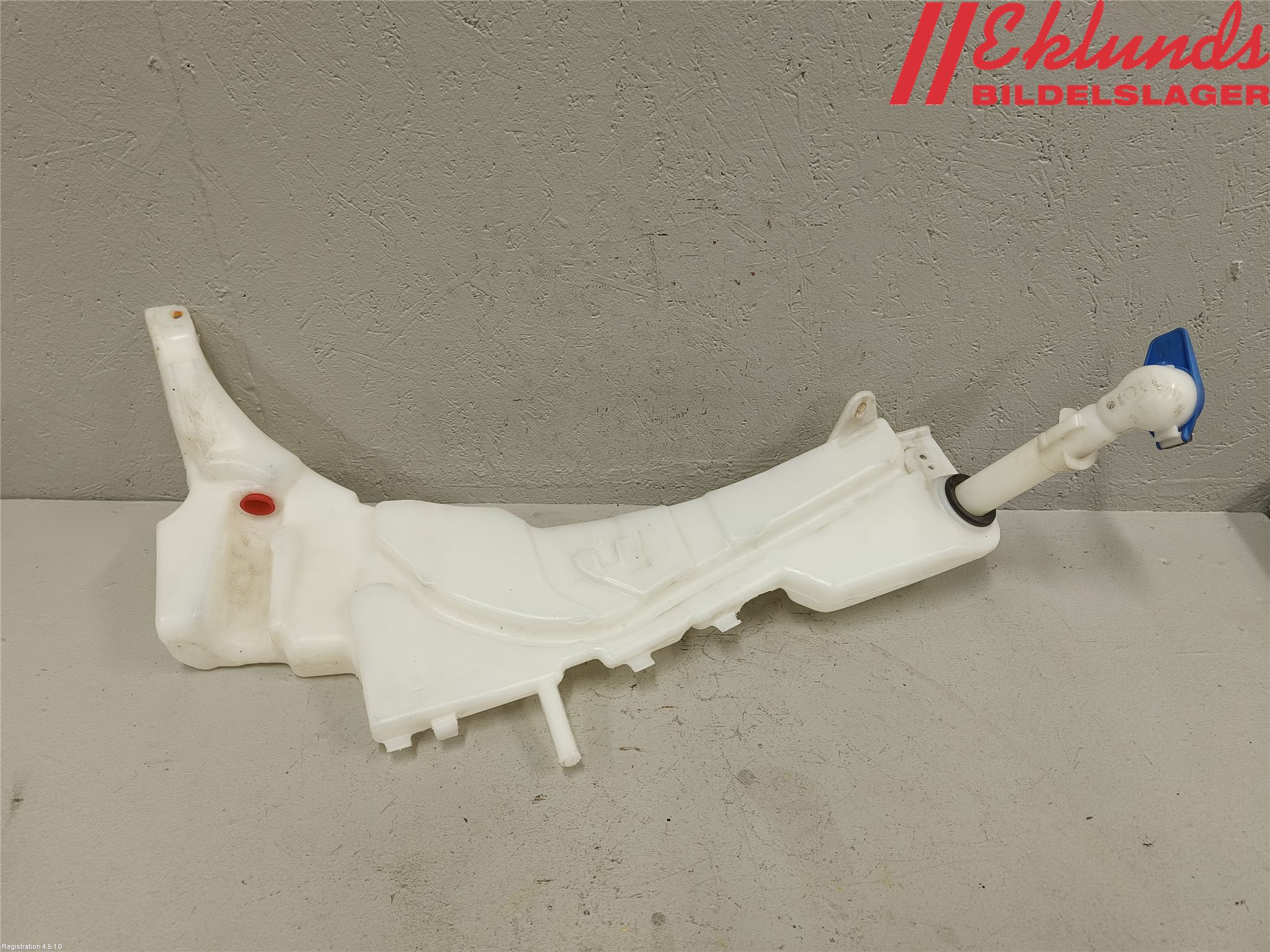 Ford KUGA 08-12 Spolartank Vindruta-Strål