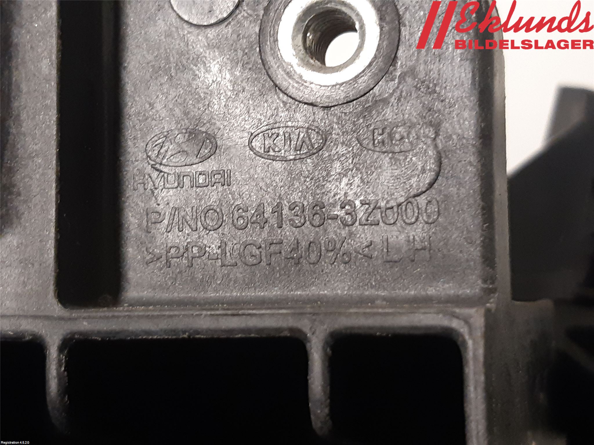 Hyundai i40 08-15 Frontplåt