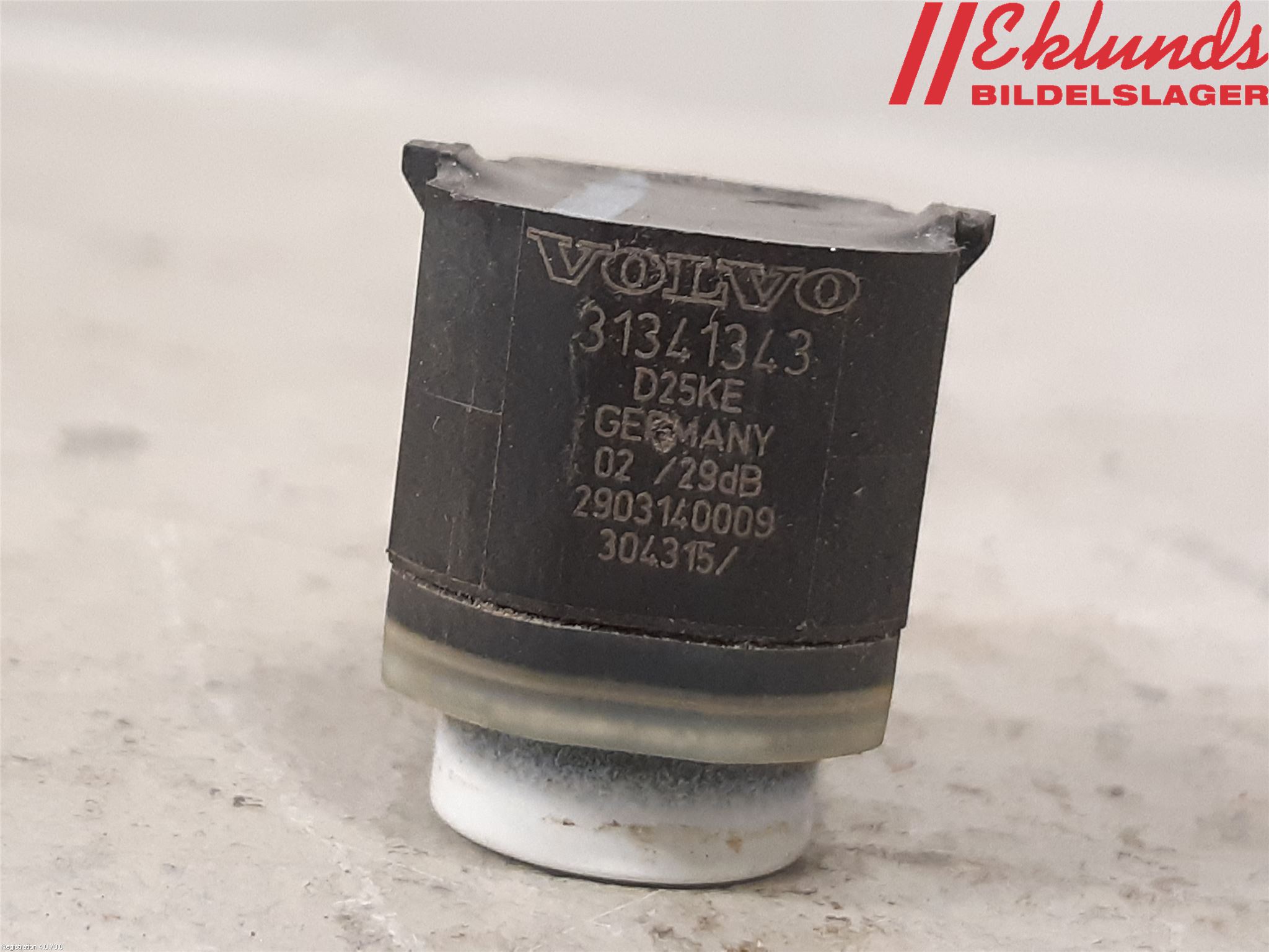 Volvo V40 12-19 Parkeringshjälp Backsensor