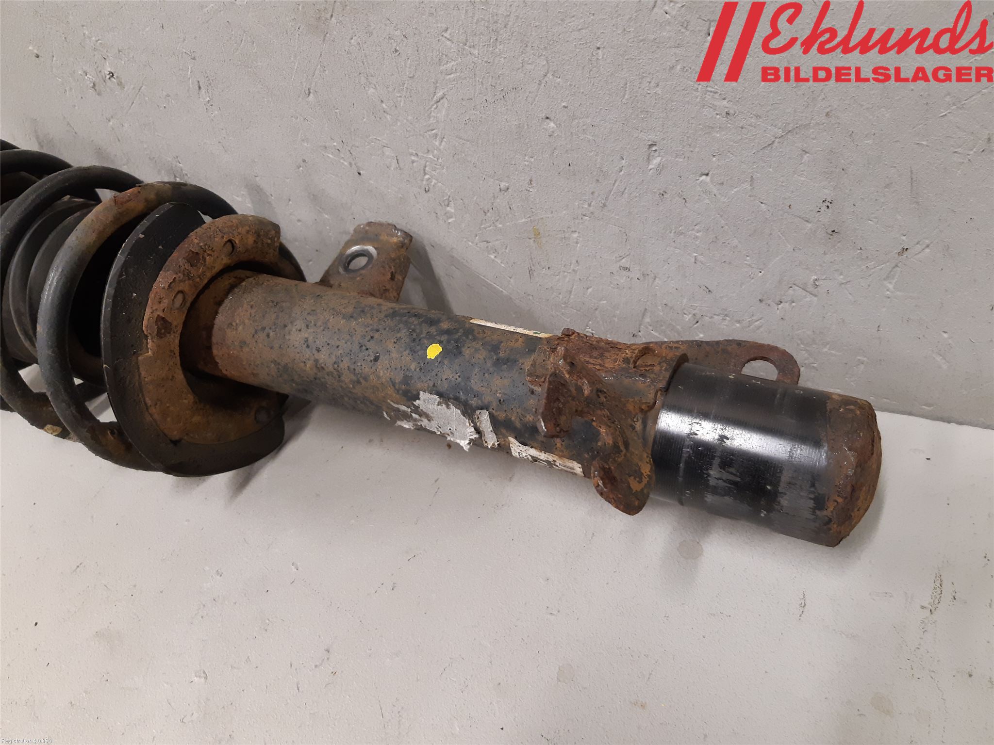 Mini COUPE R56 05-14 Fjäderben Fram Vänster