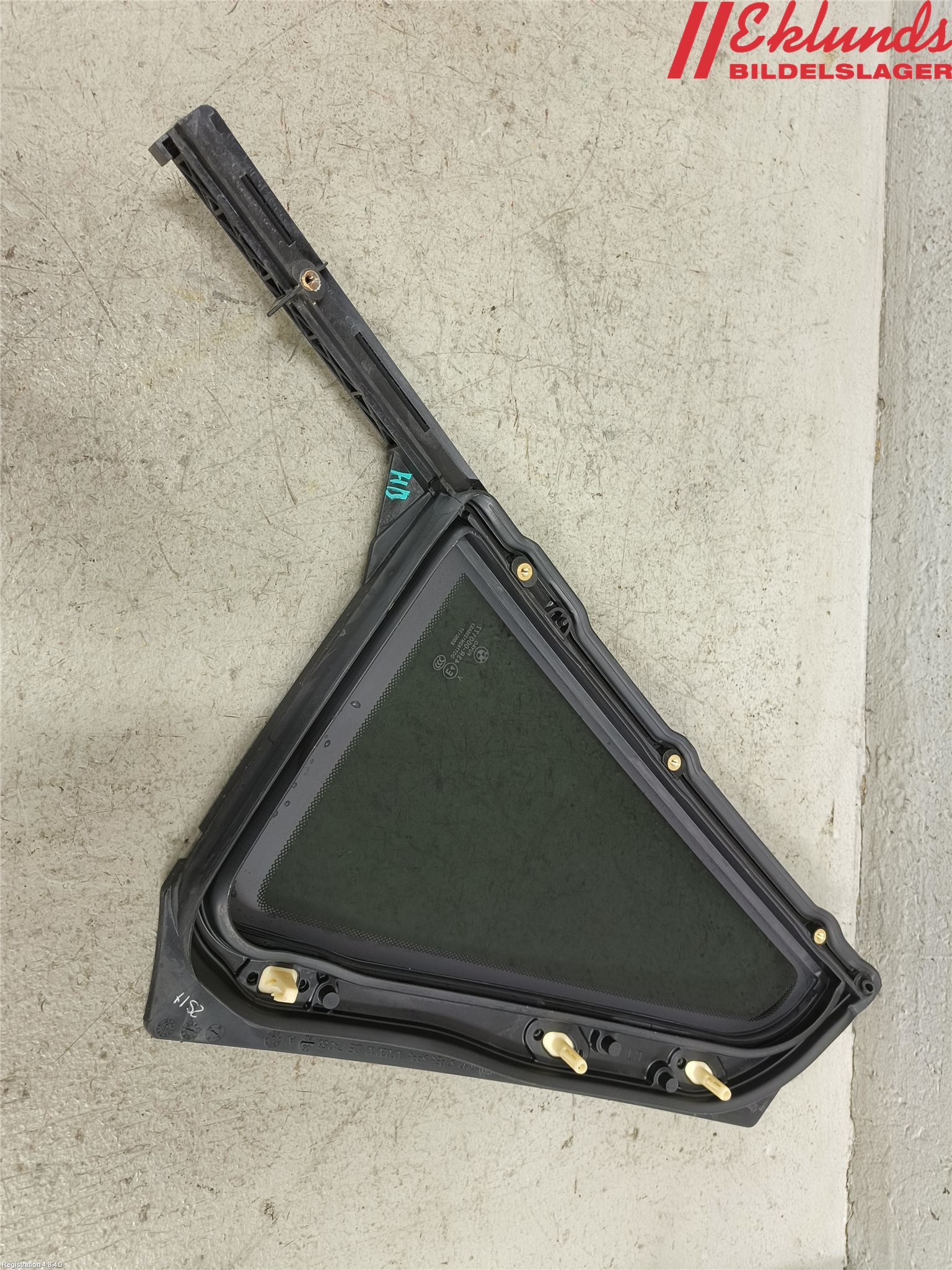 BMW X1 F48 15-22 Dörruta Bak Lilla Hö