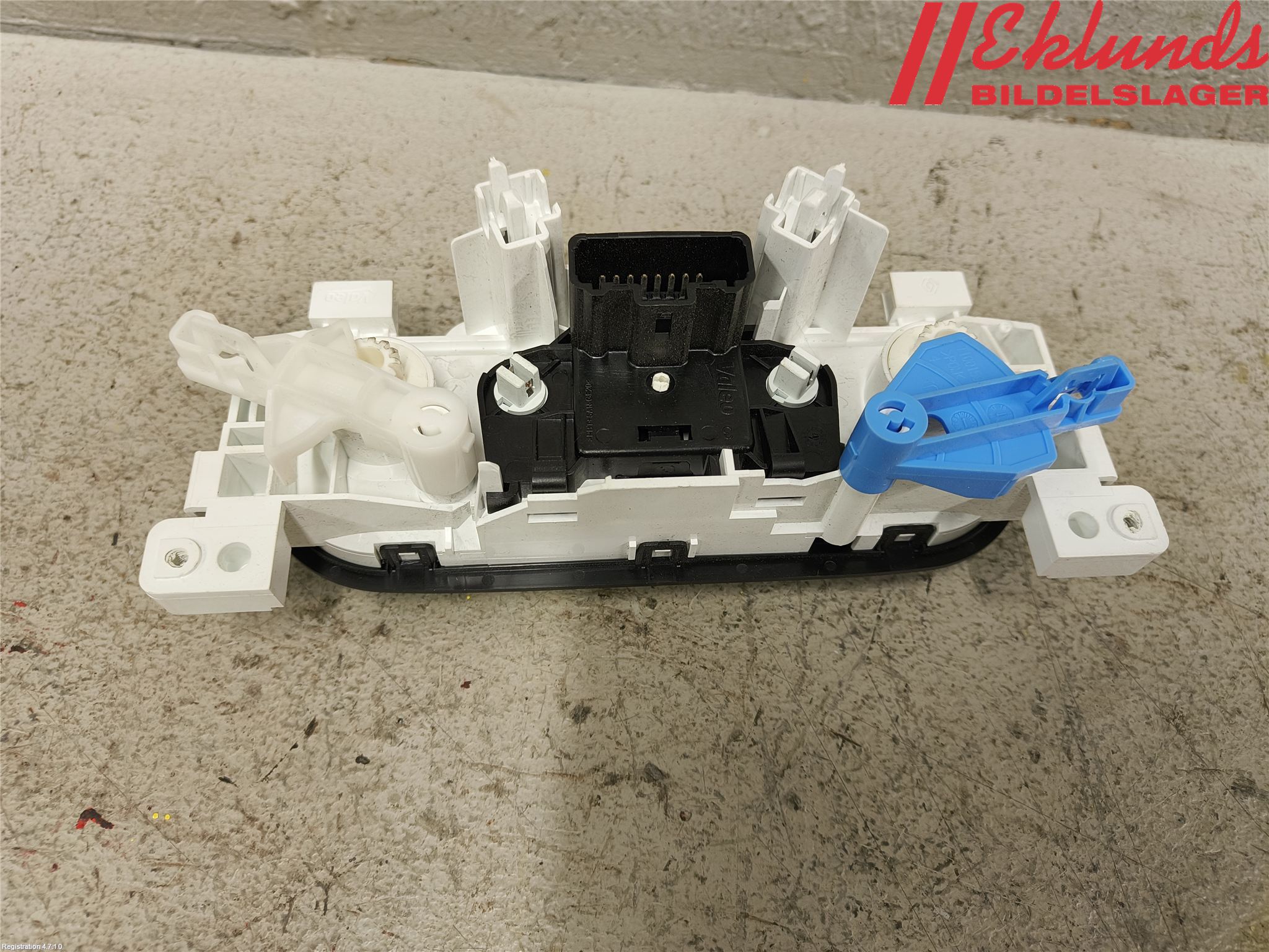 Renault TRAFIC/E-TECH 15- Värmereglage