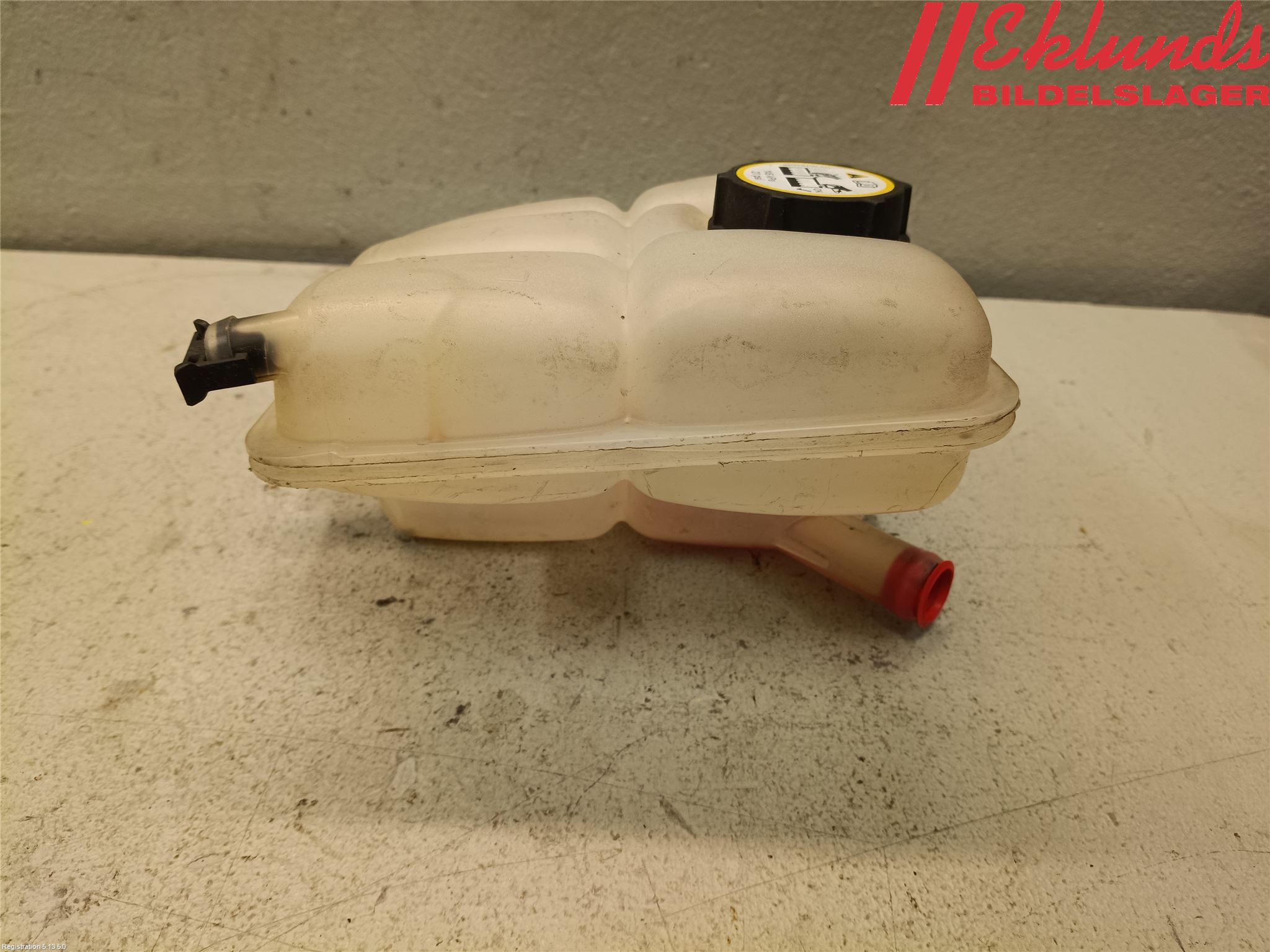 Ford GRAND C-MAX  11-14 Expansionstank