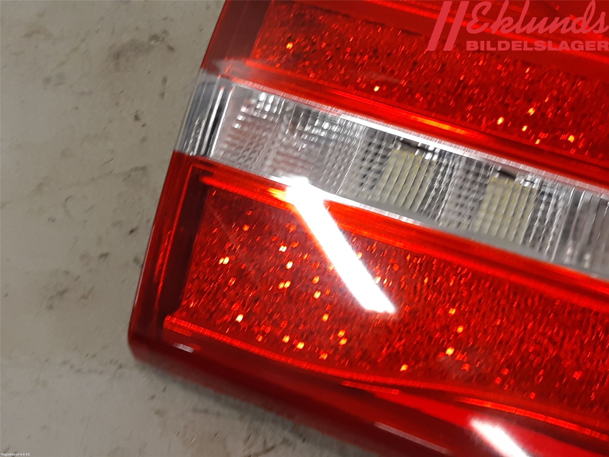 Mercedes-Benz MB E-KLASS (W213) 16-23 Bakljus Lucka Vä