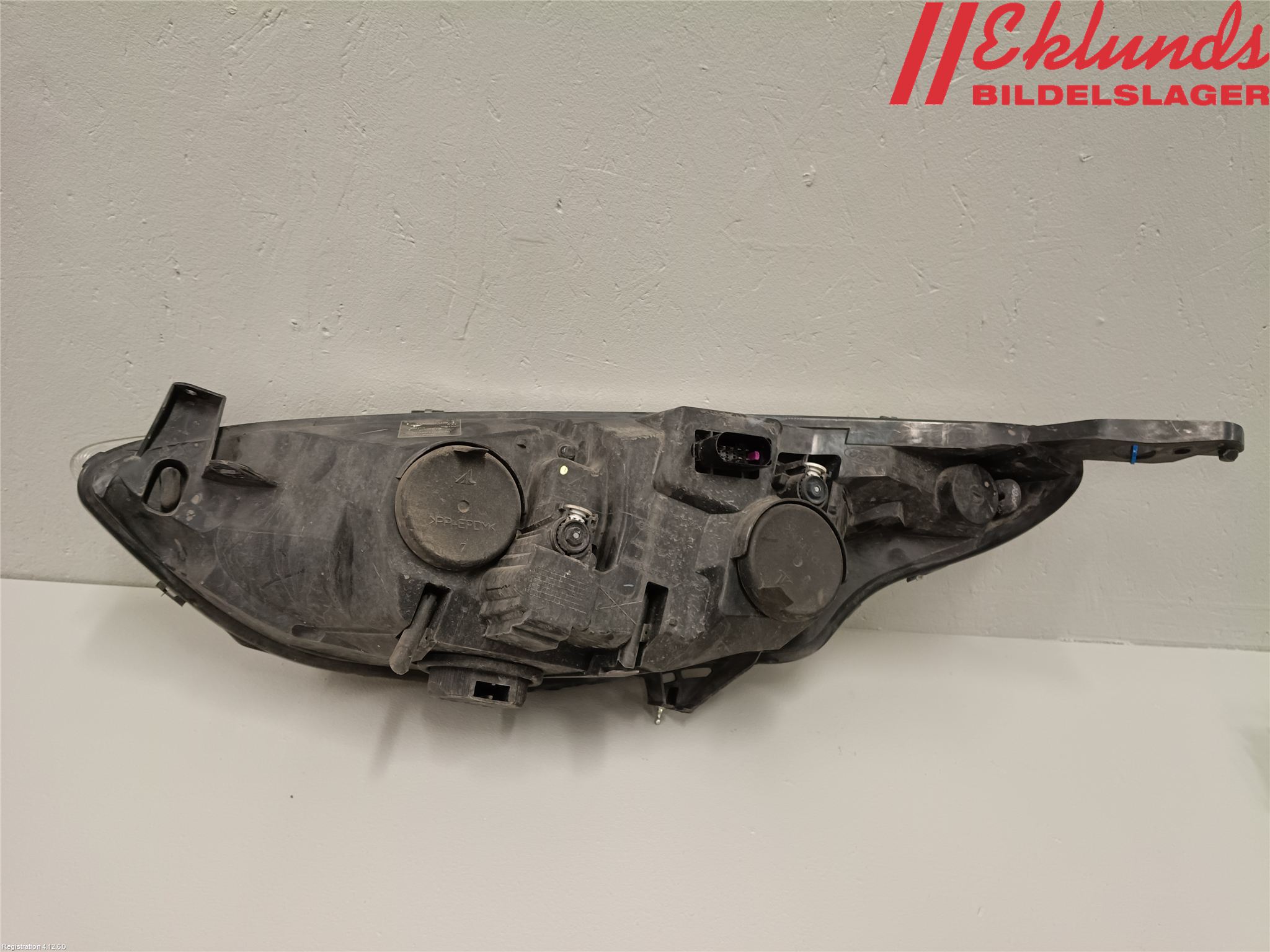 Ford B-MAX 12-17 Strålkastare Höger