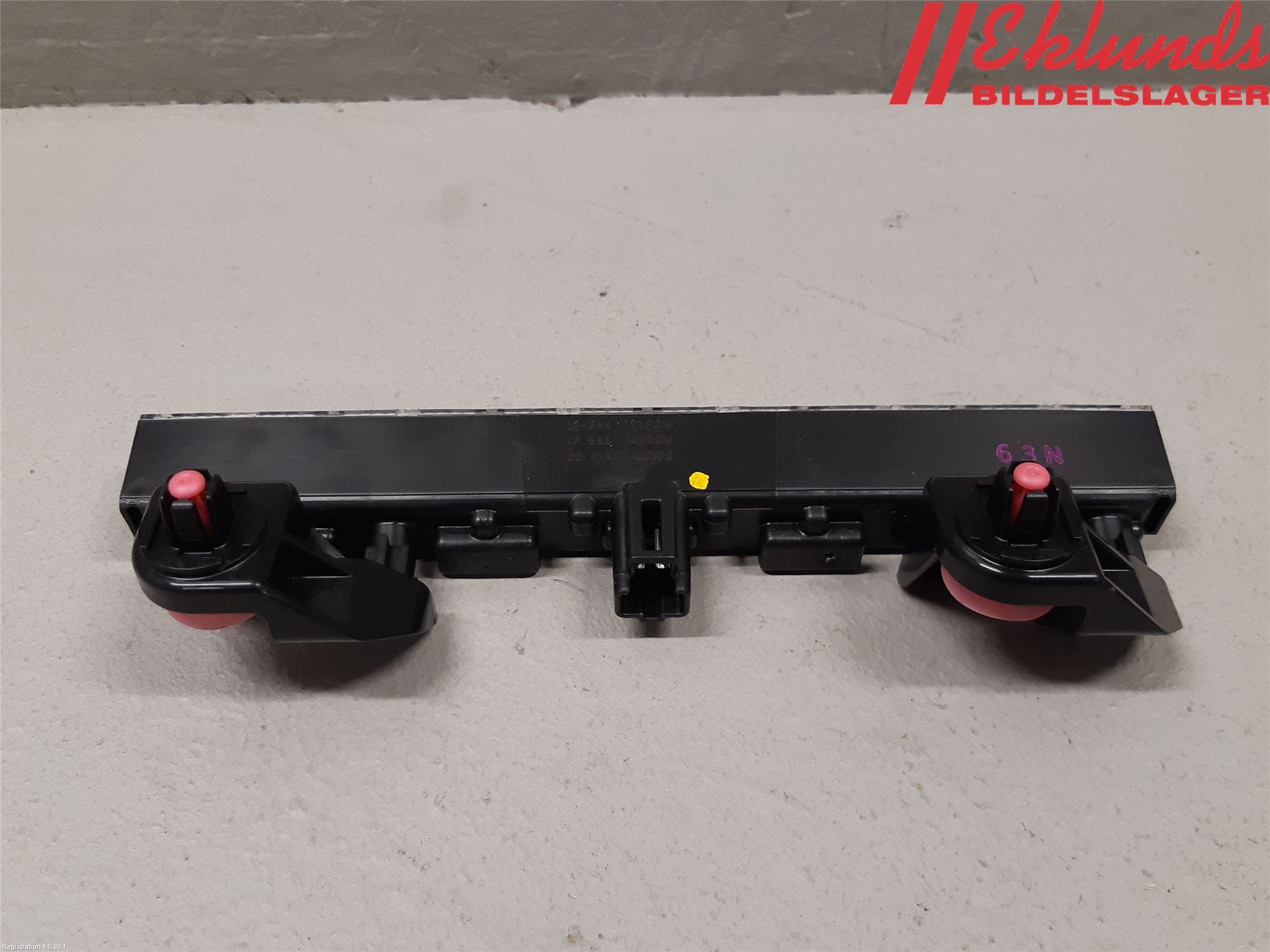 Toyota AURIS 13-19 Bromsljus Bakruta