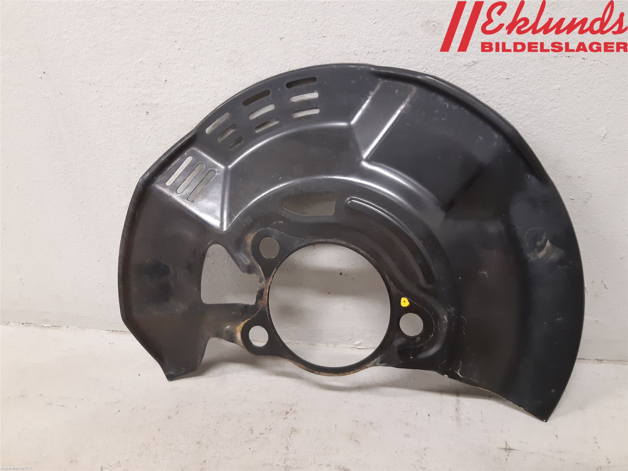 Toyota COROLLA 19- Bromssköld Fram