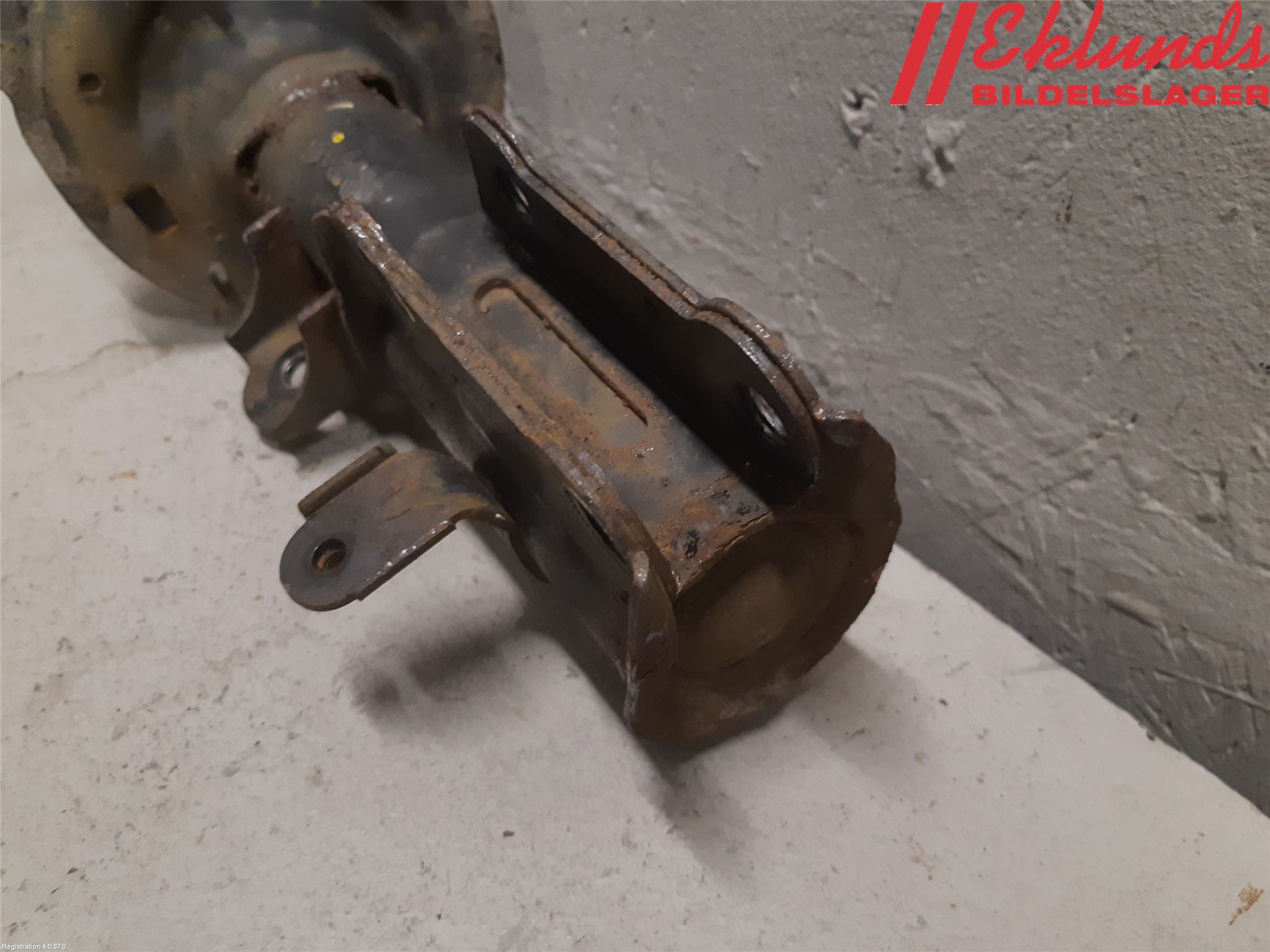 Hyundai i10 BA 17-20 Fjäderben Fram Höger
