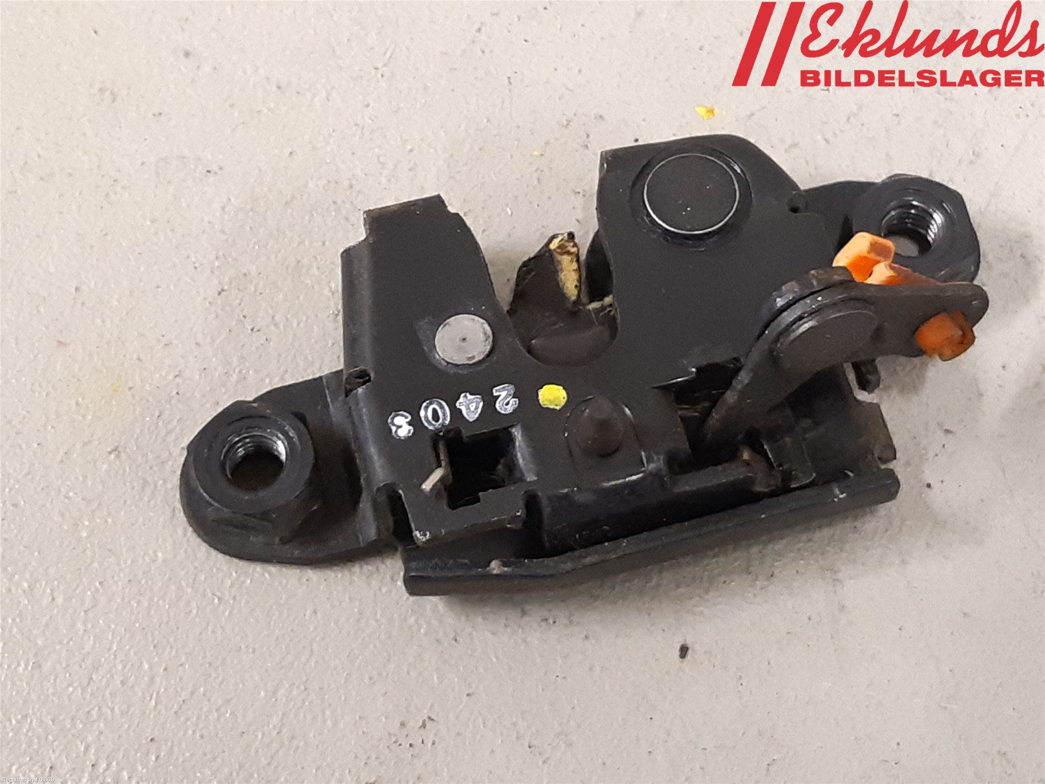 Ford RANGER EU 12-23 Låskista Baklucka