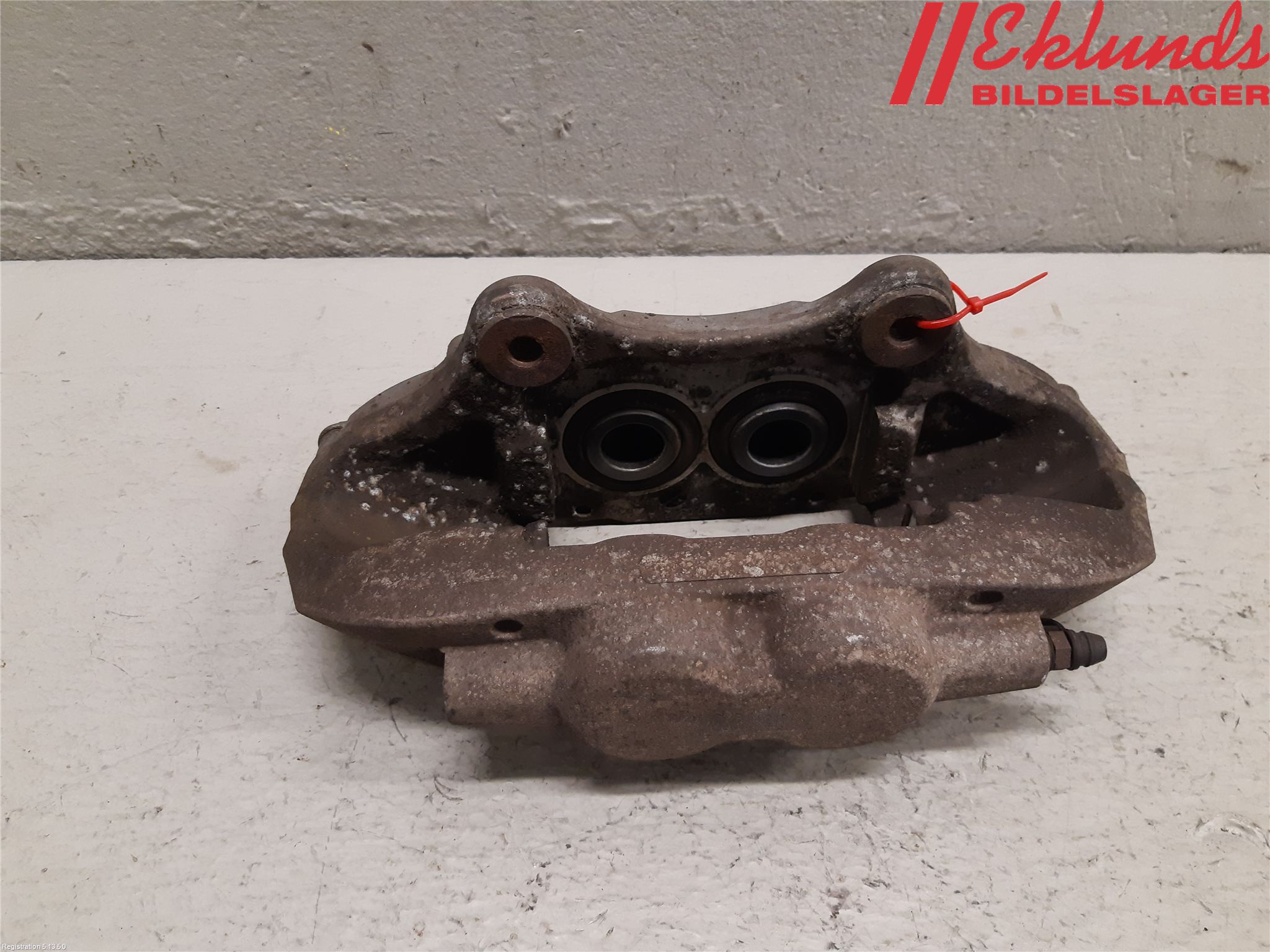 BMW 4 F32/F33/F82/F83 13-20 Bromsok Fram Vänster