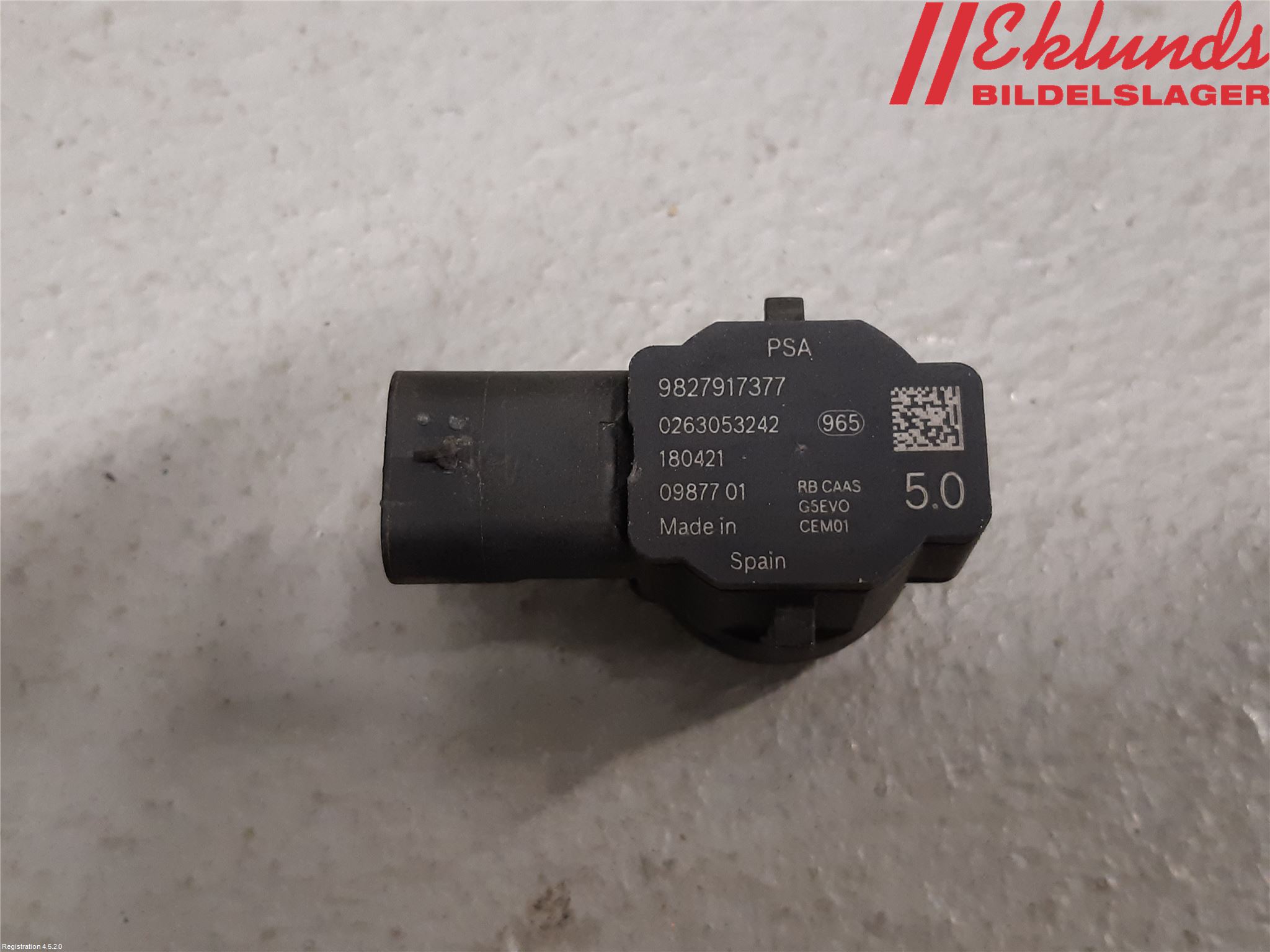 Peugeot 3008 17-24 Parkeringshjälp Frontsensor