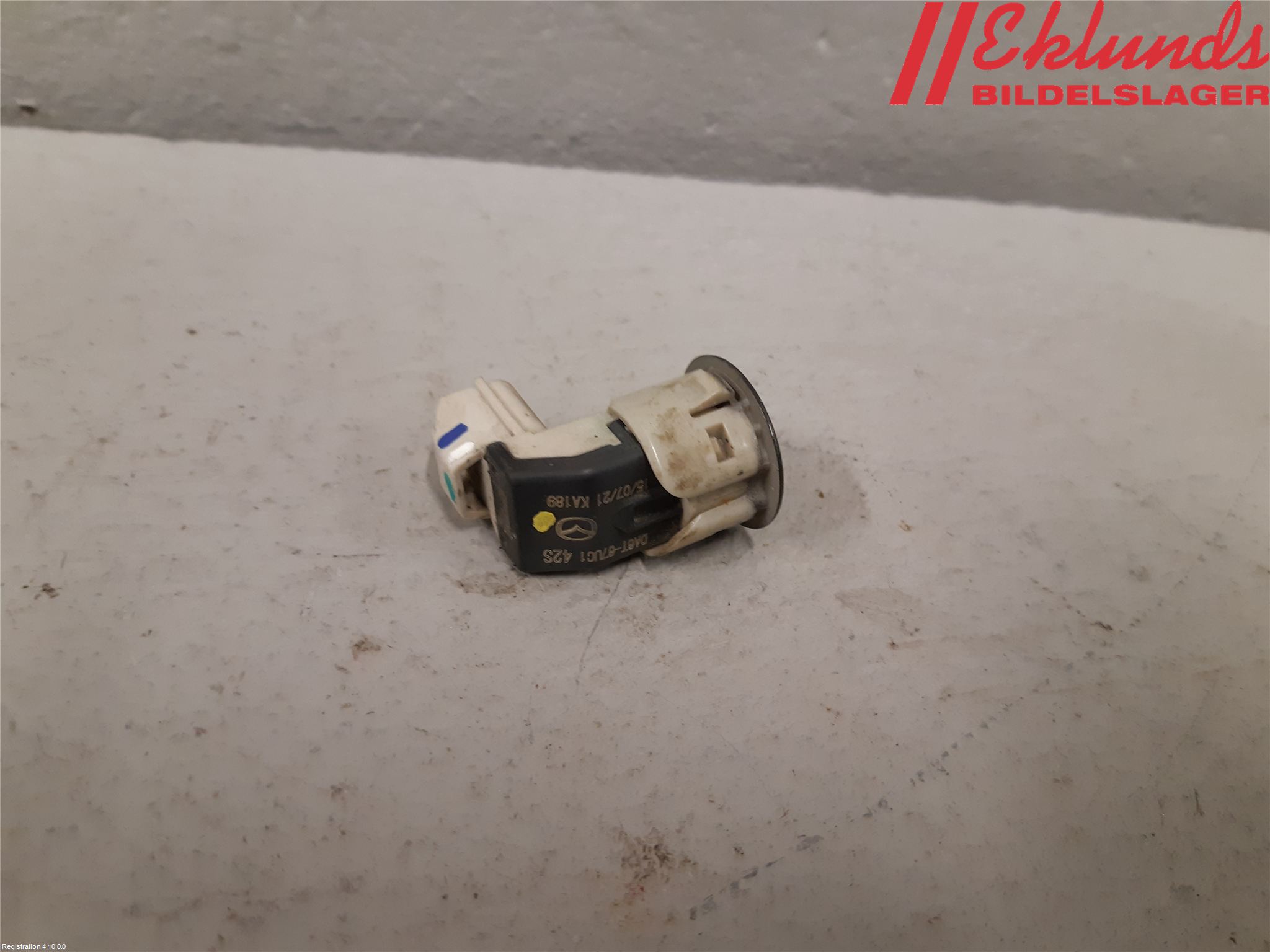 Mazda 2 (DJ) 15-22 Parkeringshjälp Backsensor