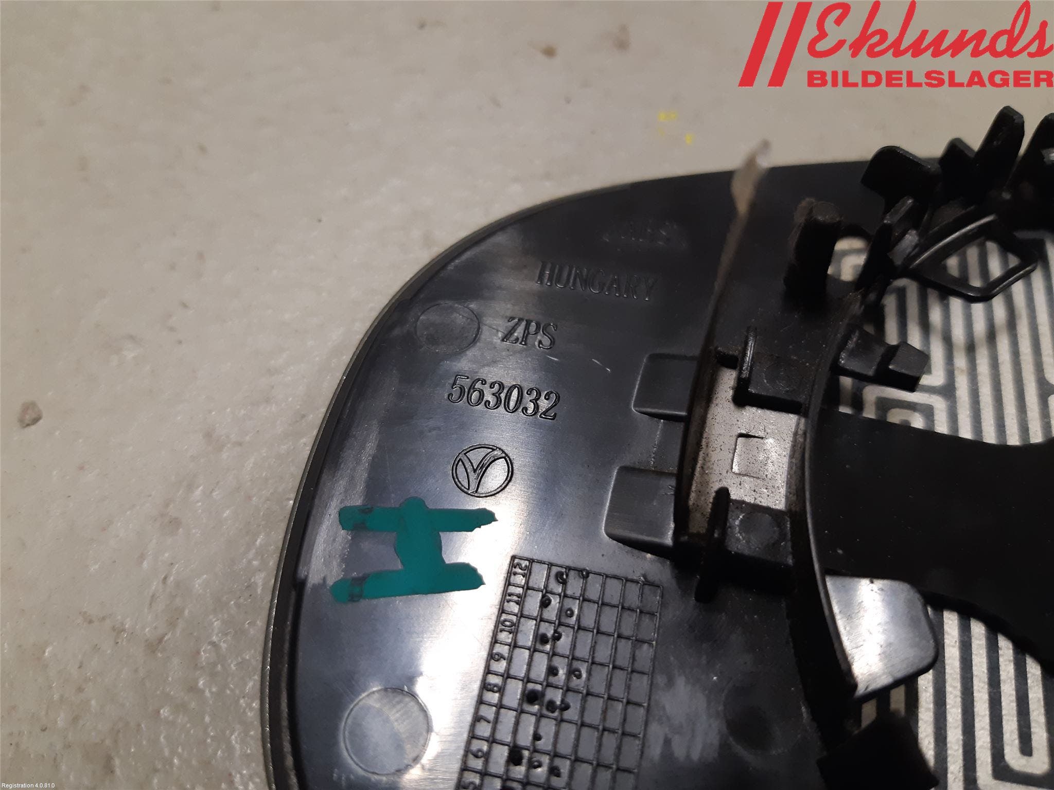 Volkswagen VW GOLF VI 09-13 Spegelglas Hö