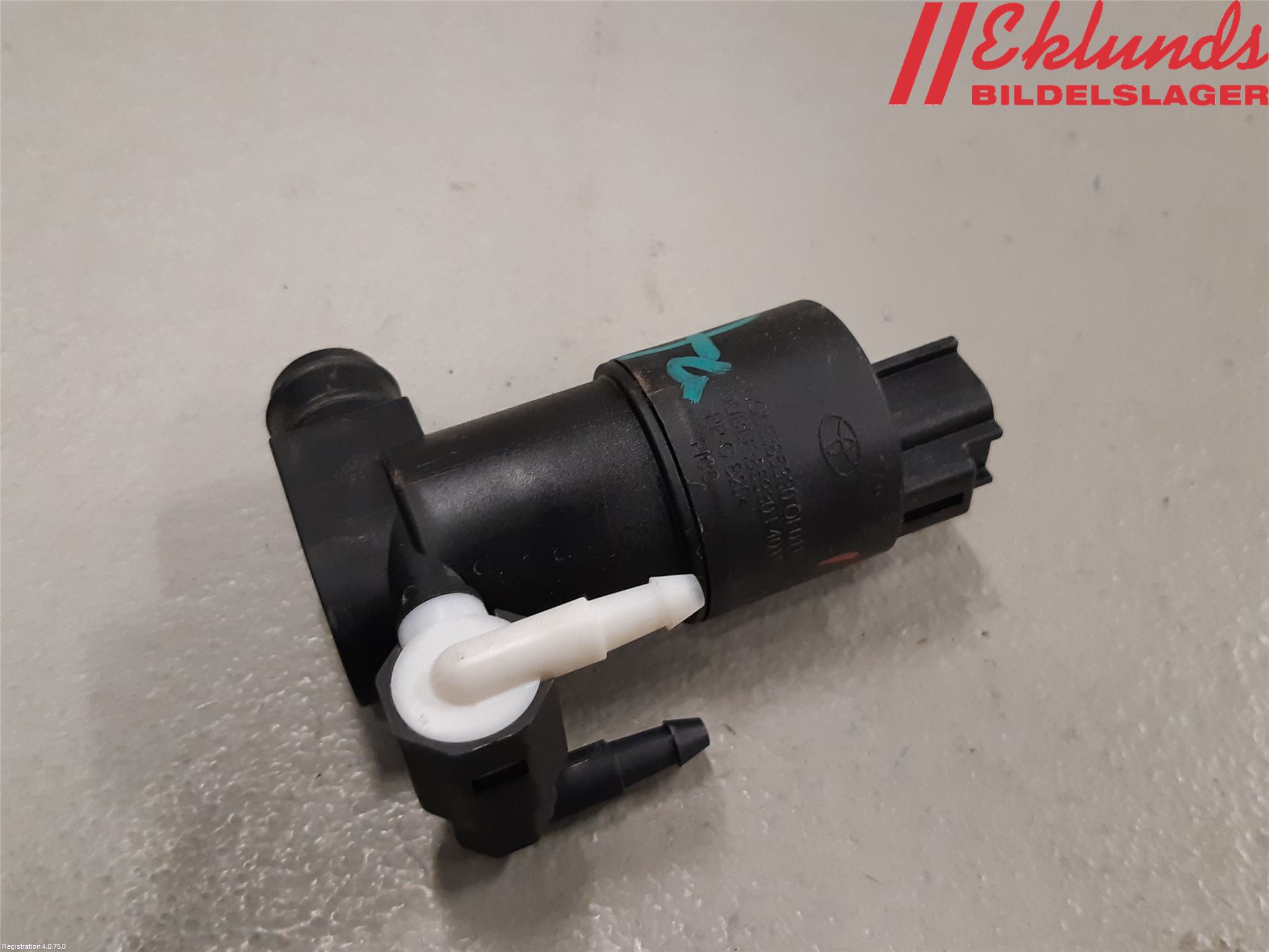 Toyota C-HR 16-23 Spolarpump Vindruta